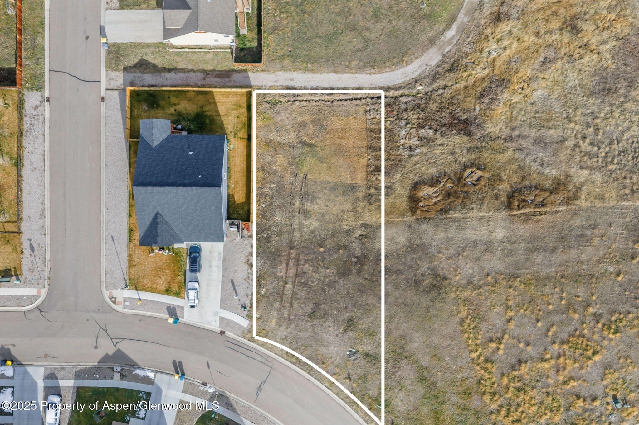 338 Lake View Road Property Photo 8
