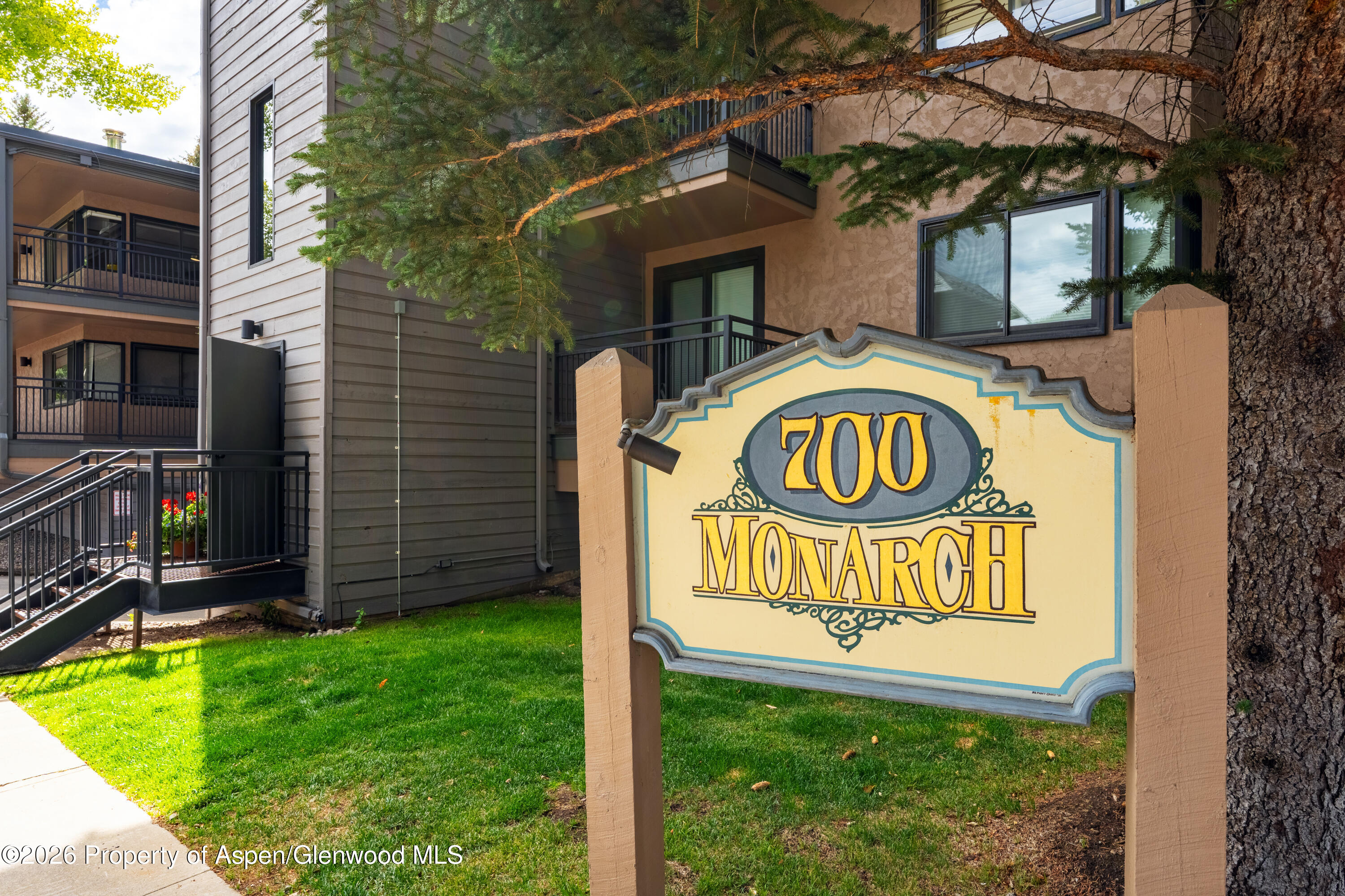 700 S Monarch Street 207 Property Photo 10
