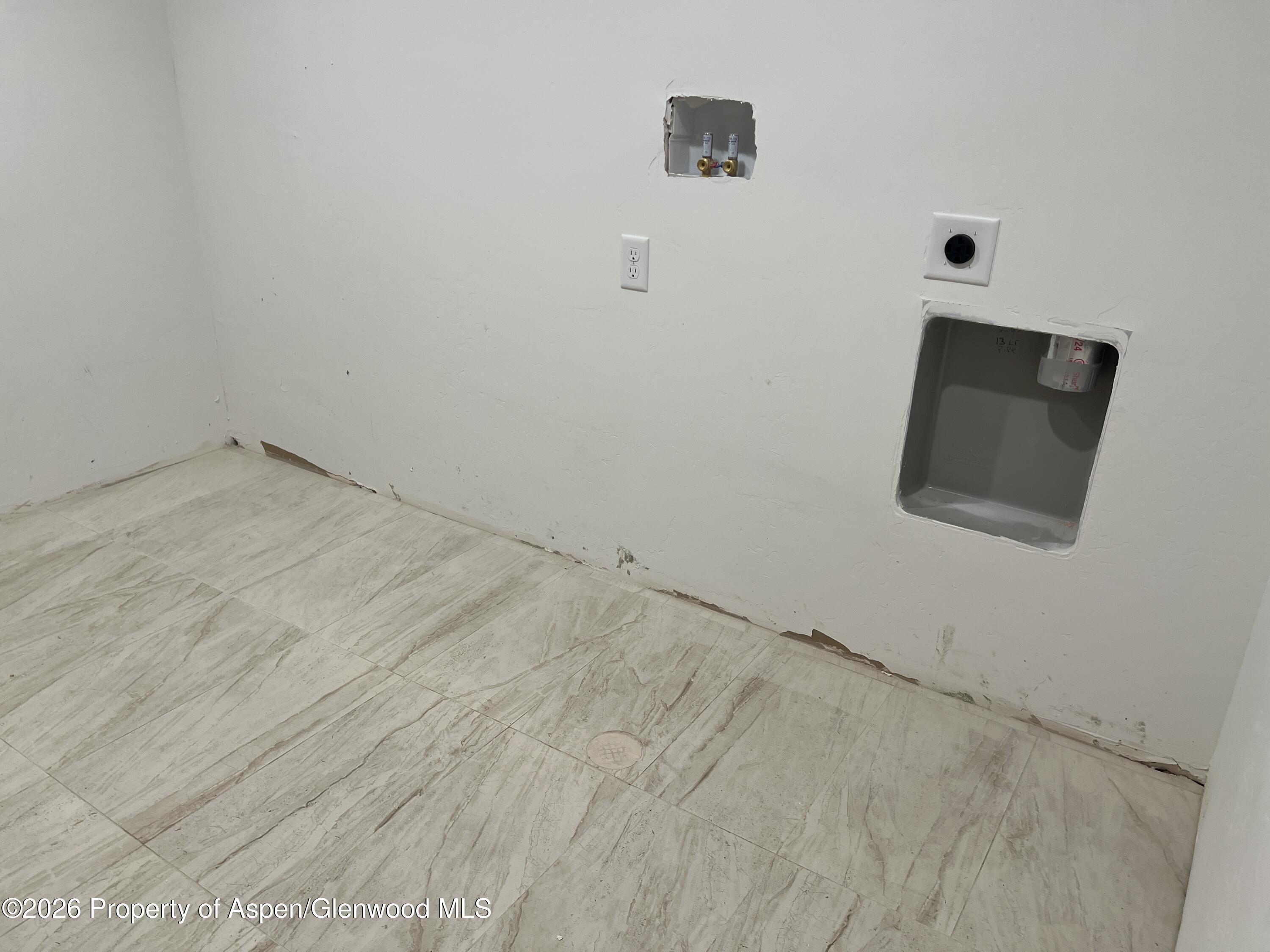 44 Roan Creek Place Property Photo 5
