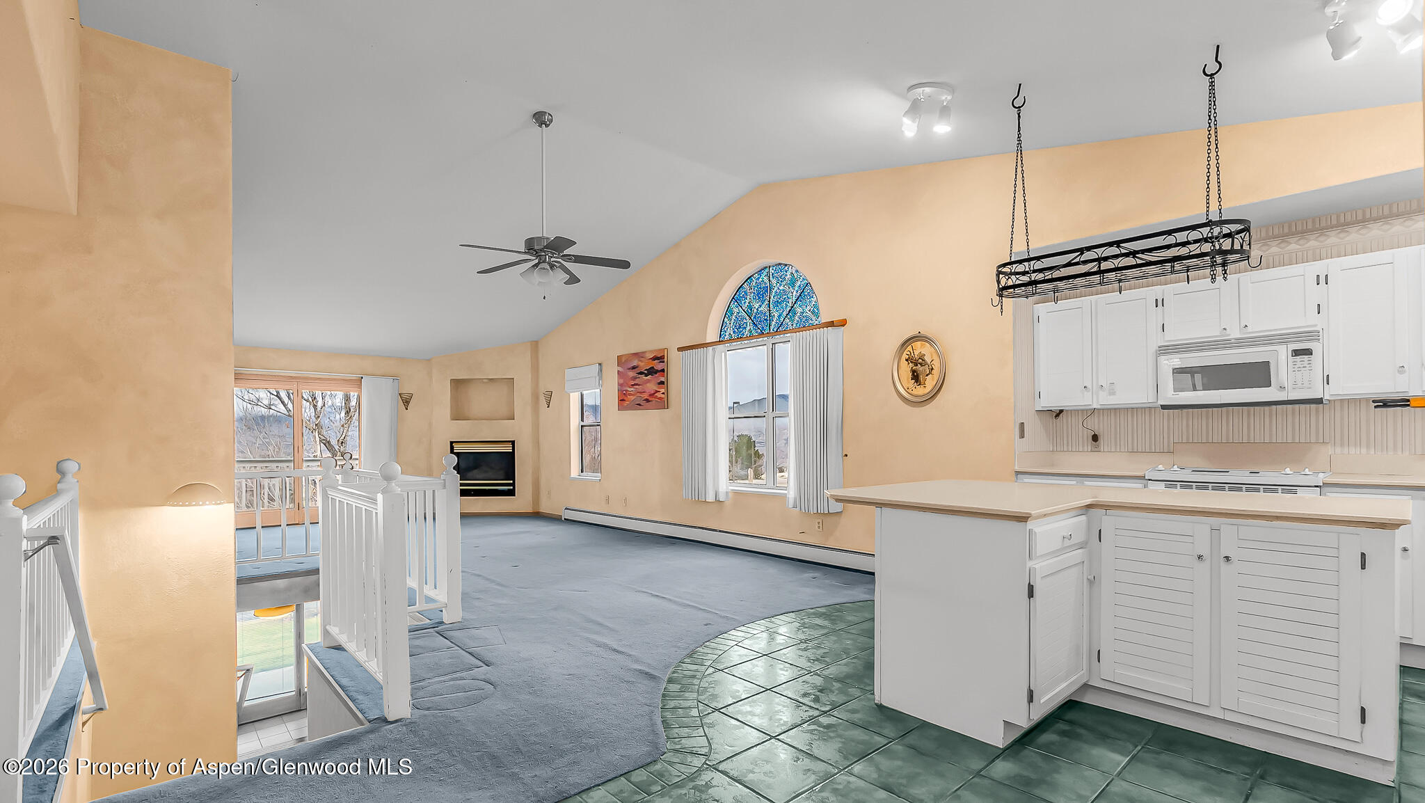 12 W Ridge Court Property Photo 7