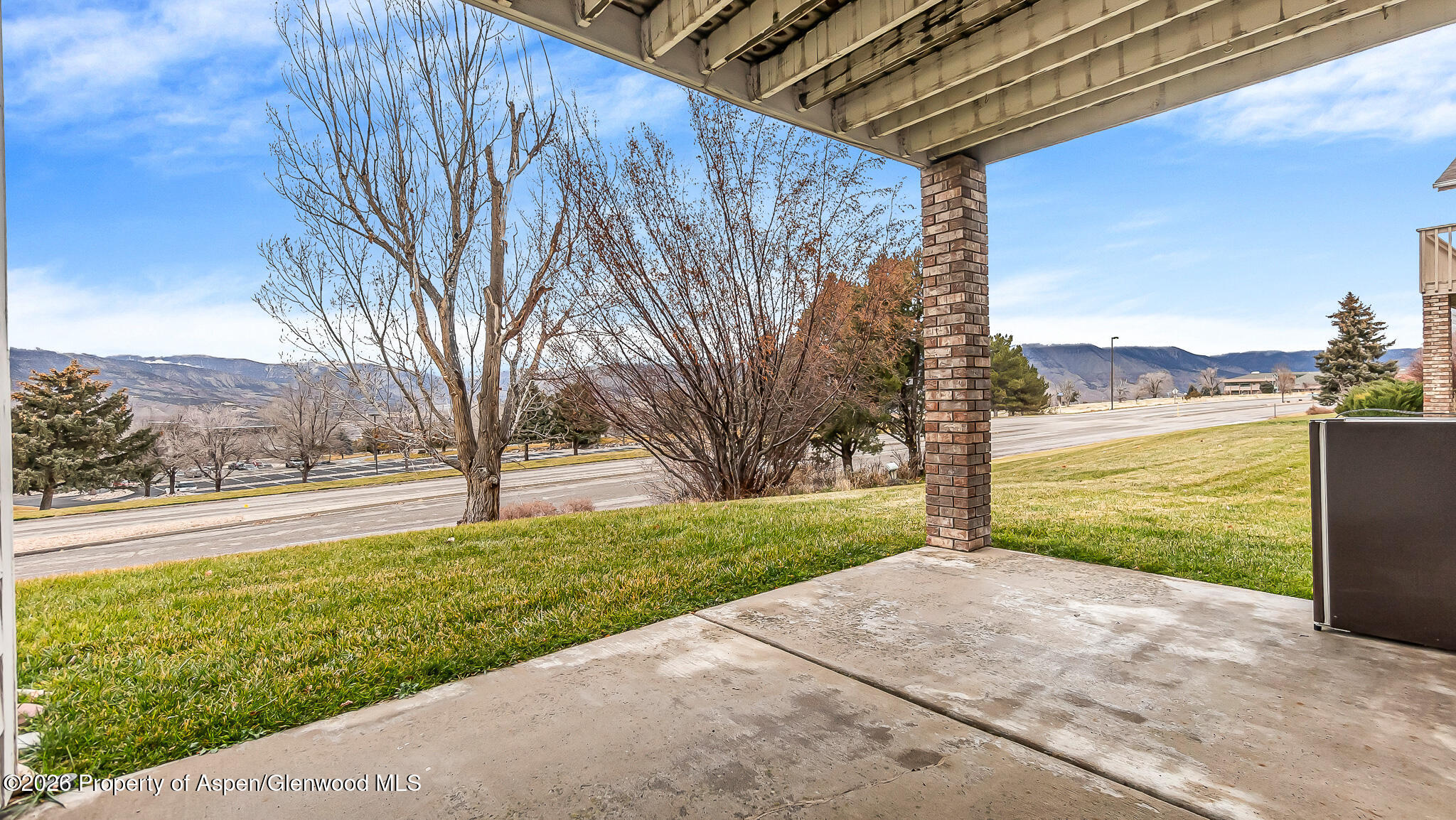 12 W Ridge Court Property Photo 28