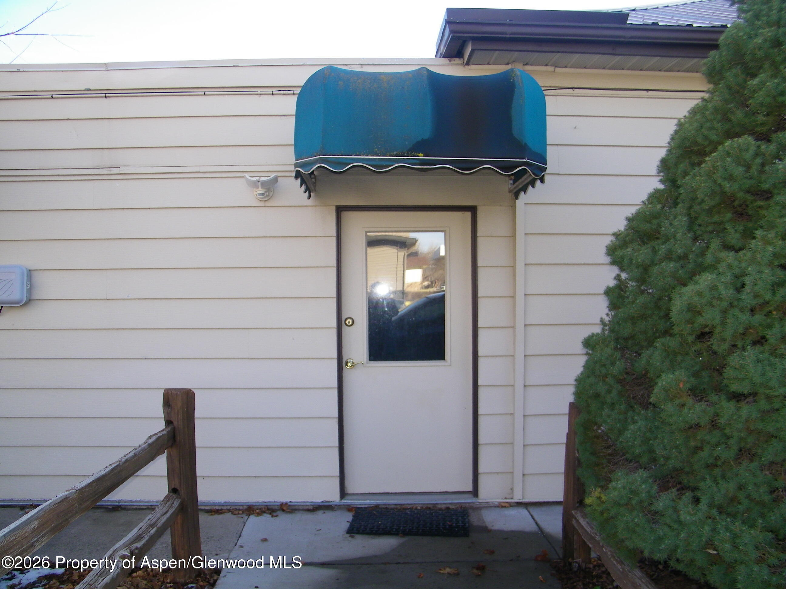 758 Railroad Avenue Property Photo 5
