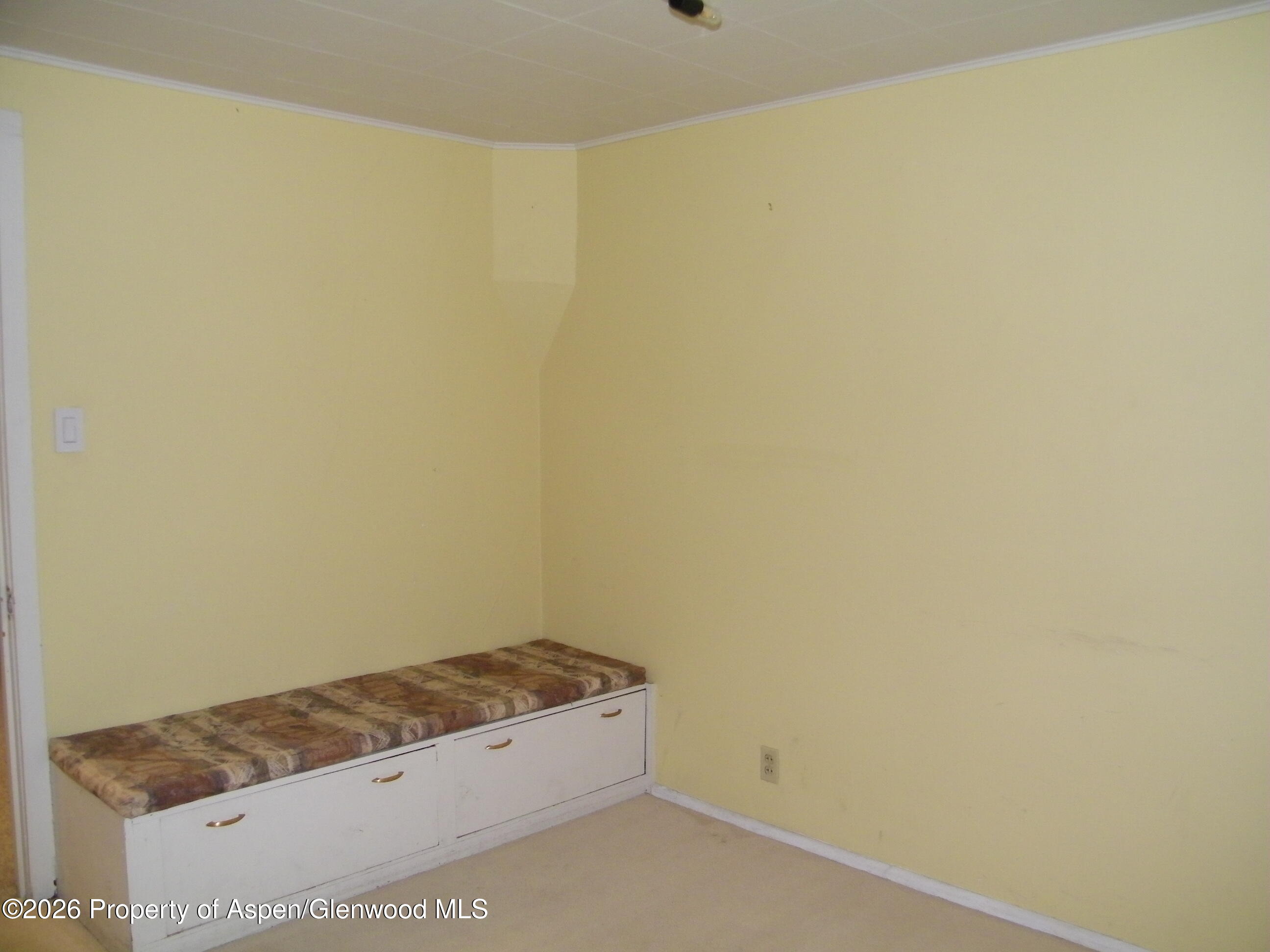 758 Railroad Avenue Property Photo 12