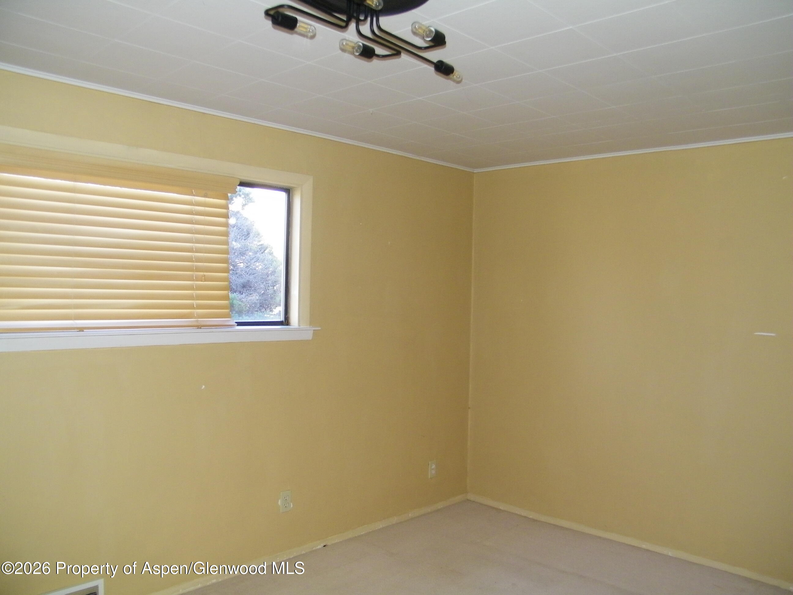 758 Railroad Avenue Property Photo 13