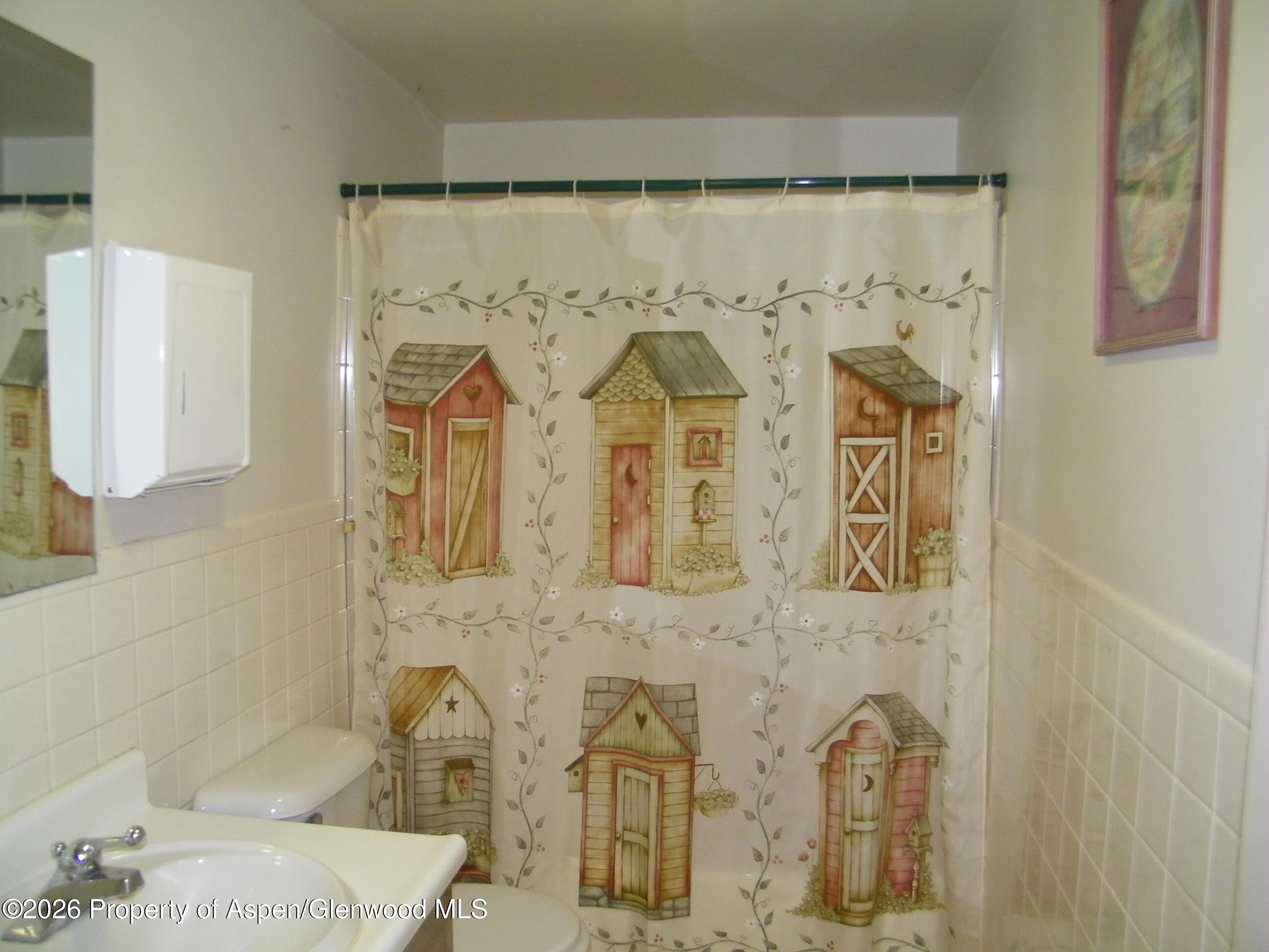 758 Railroad Avenue Property Photo 19