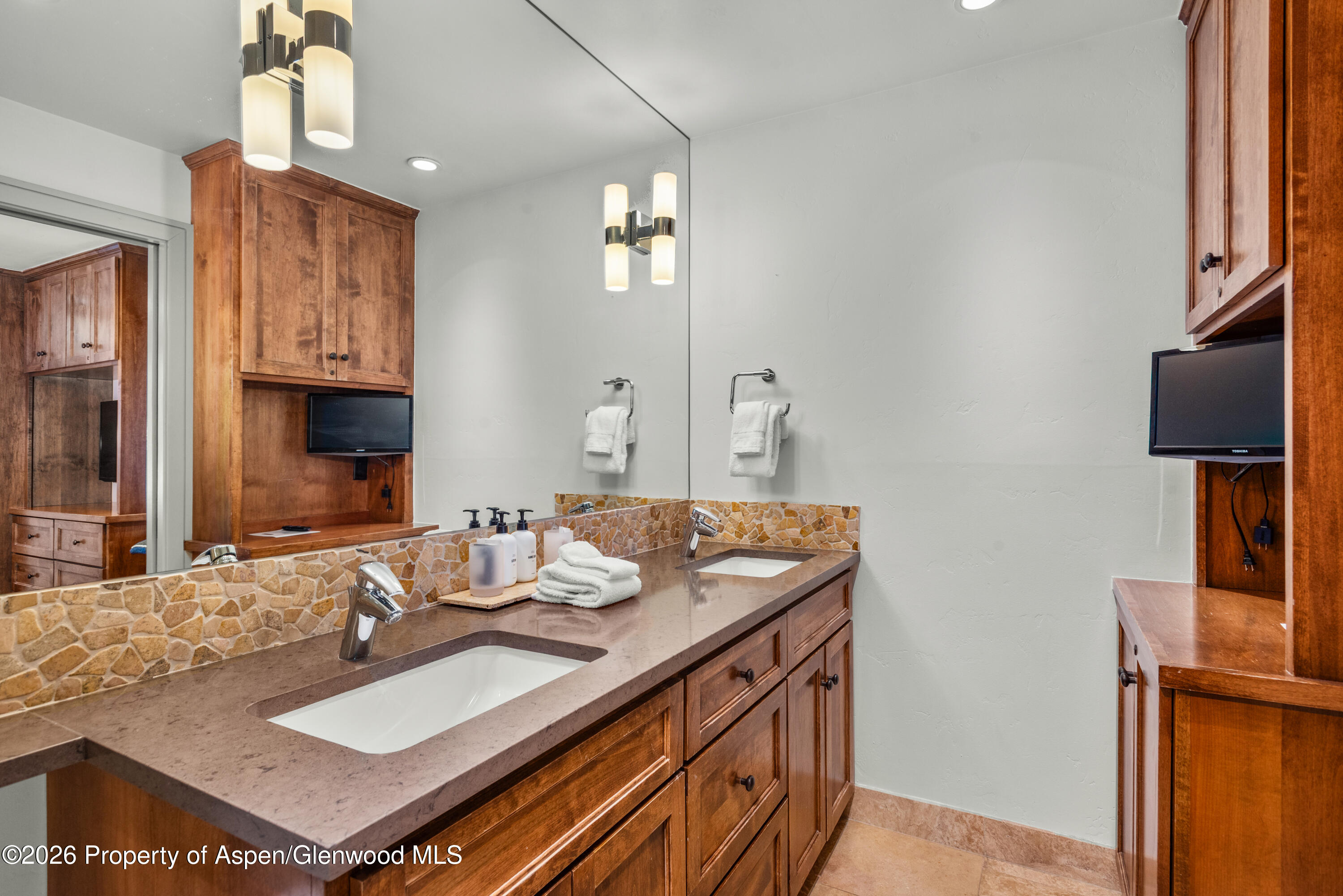 610 S West End Street D103 Property Photo 10