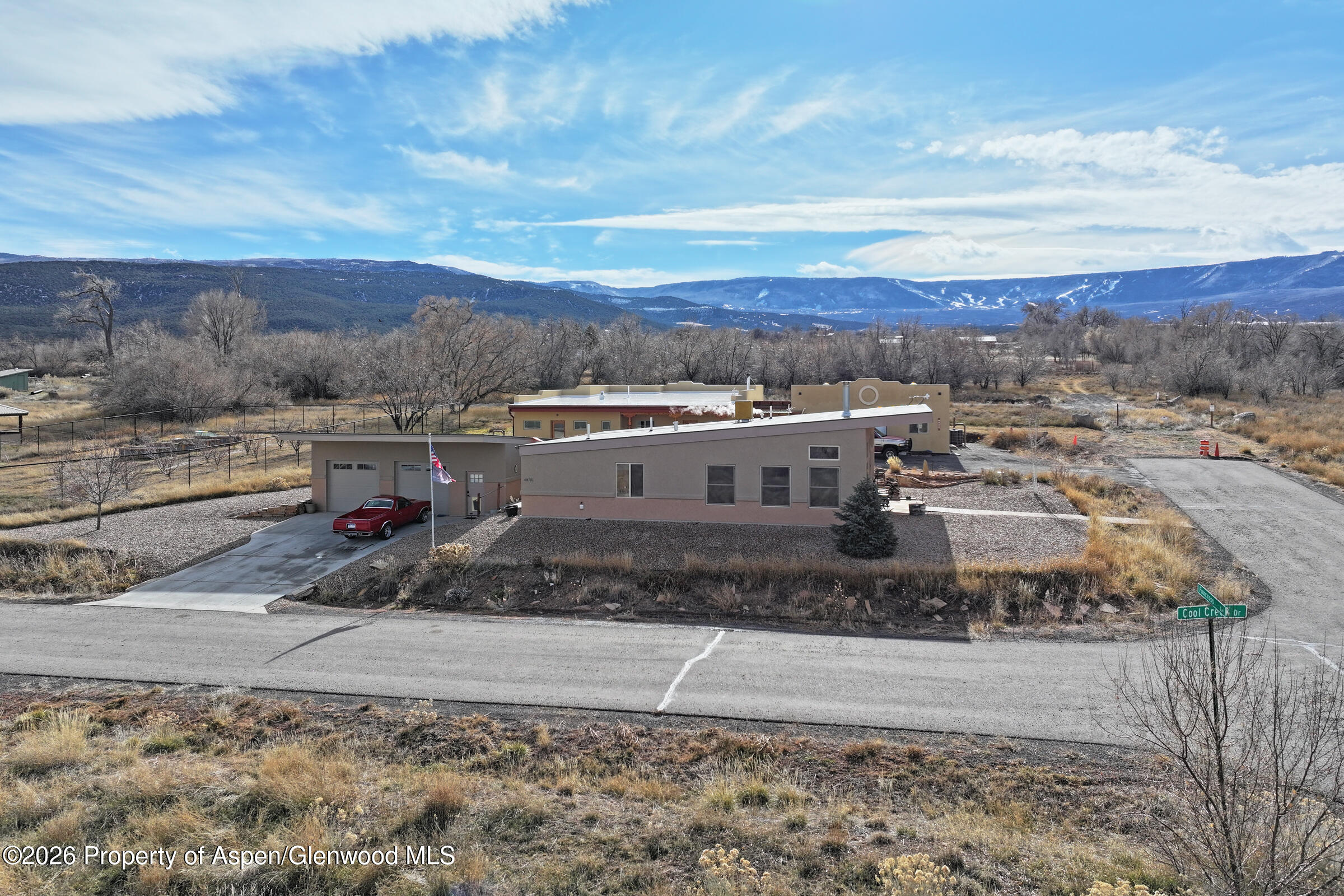 48751 Cool Creek Drive Property Photo 6