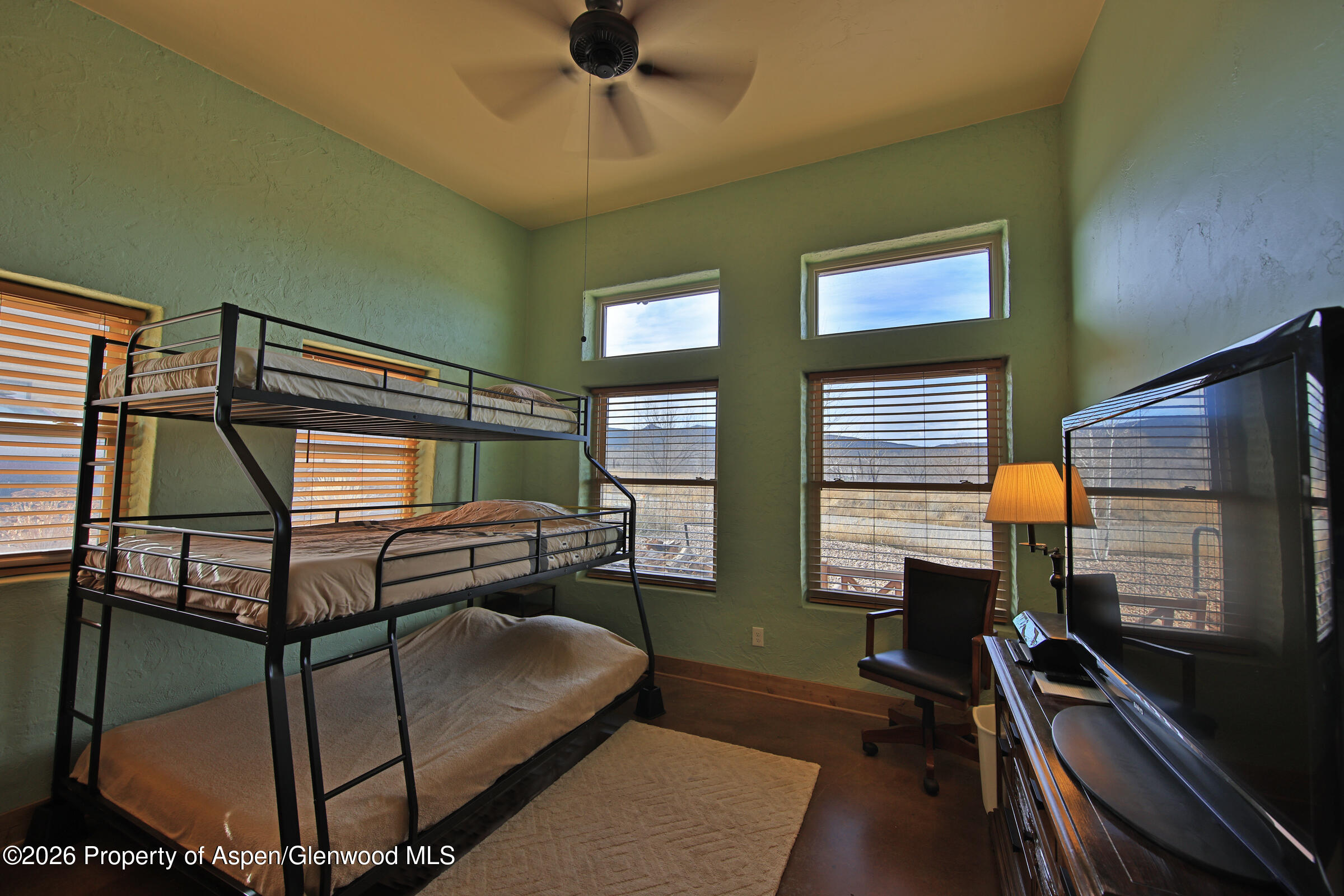 48751 Cool Creek Drive Property Photo 18
