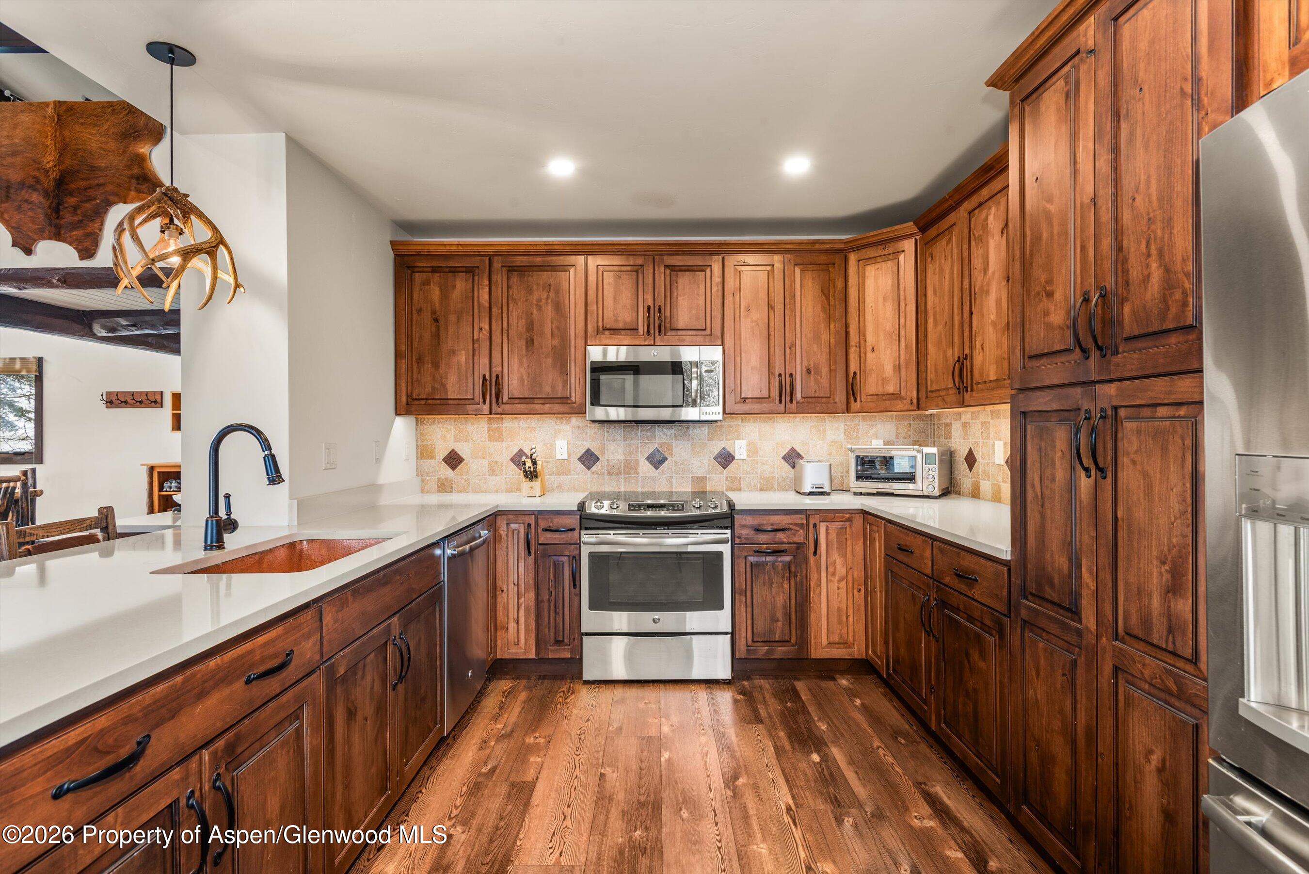 690 Carriage Way 3a & B Property Photo 19