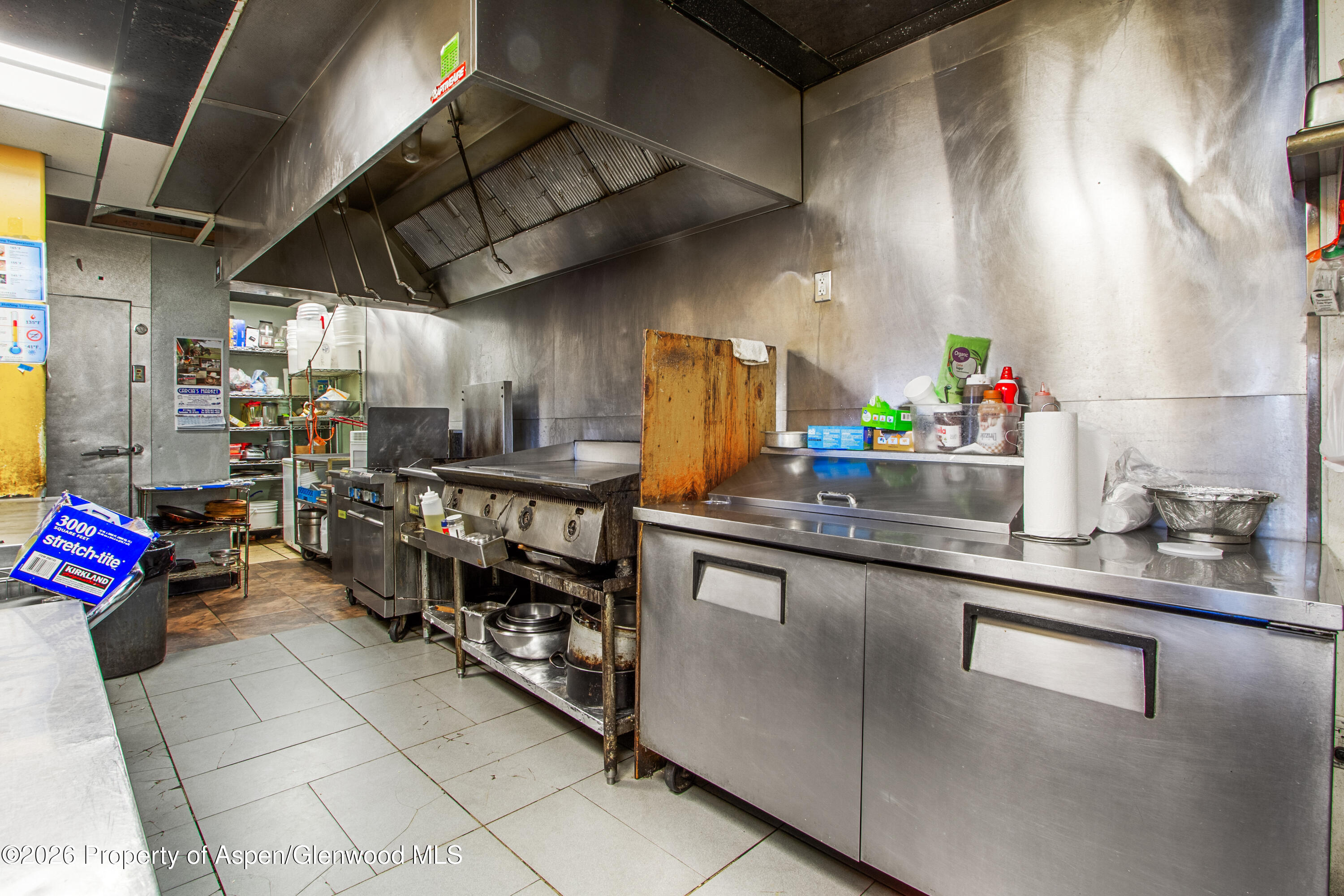 995 Cowen Drive 101 Property Photo 13