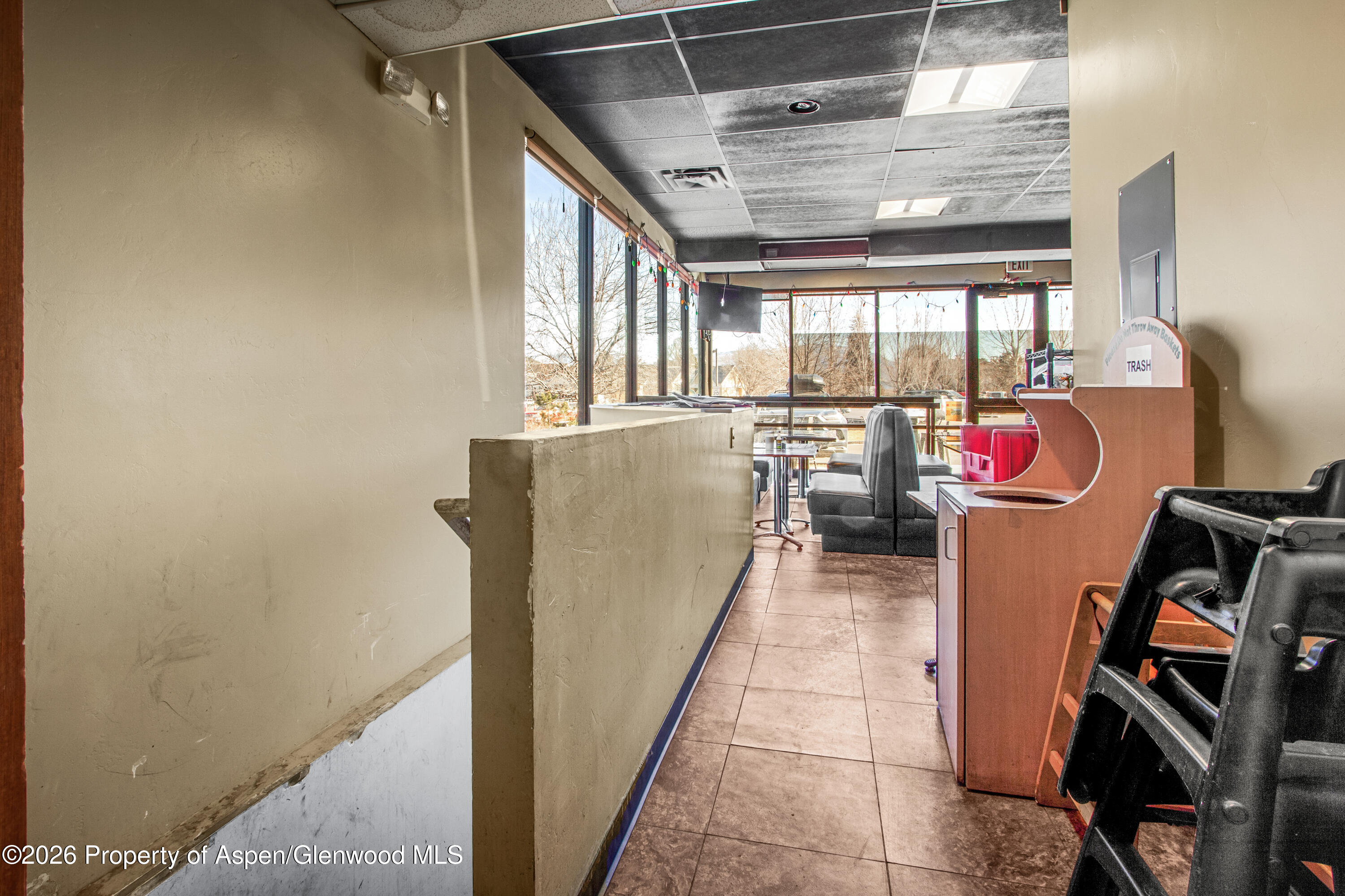 995 Cowen Drive 101 Property Photo 17