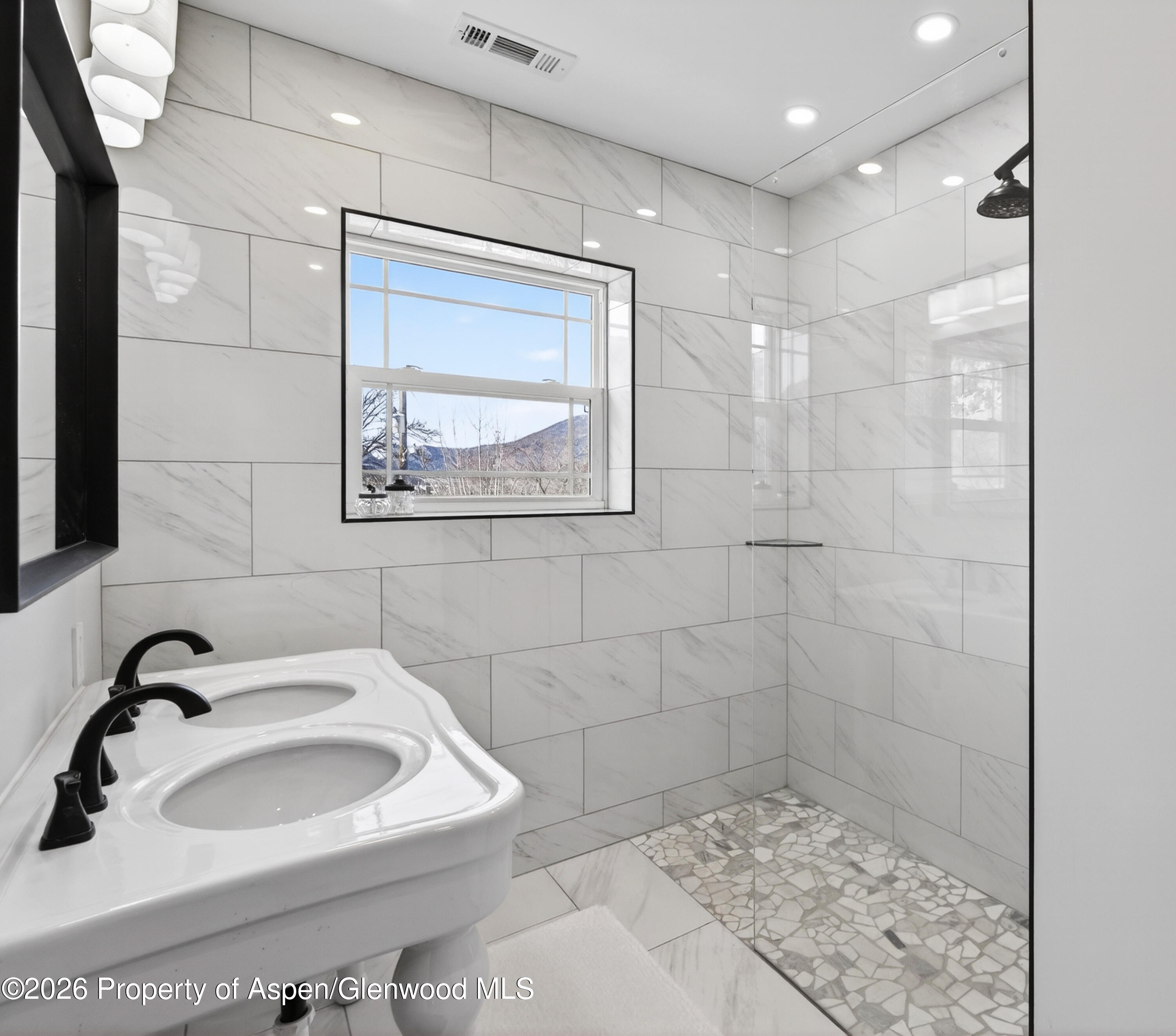 716 Minter Avenue Property Photo 16