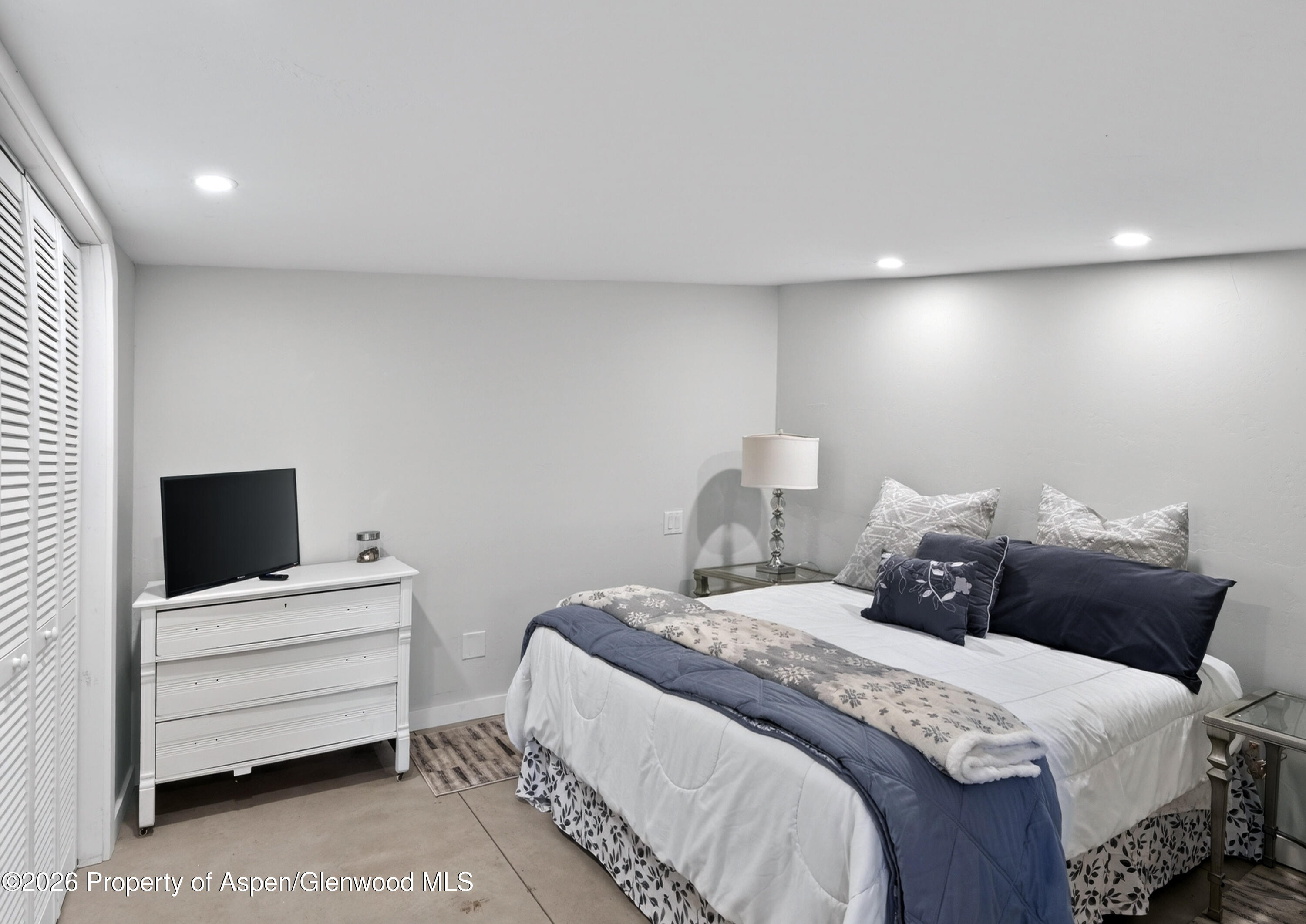 716 Minter Avenue Property Photo 38