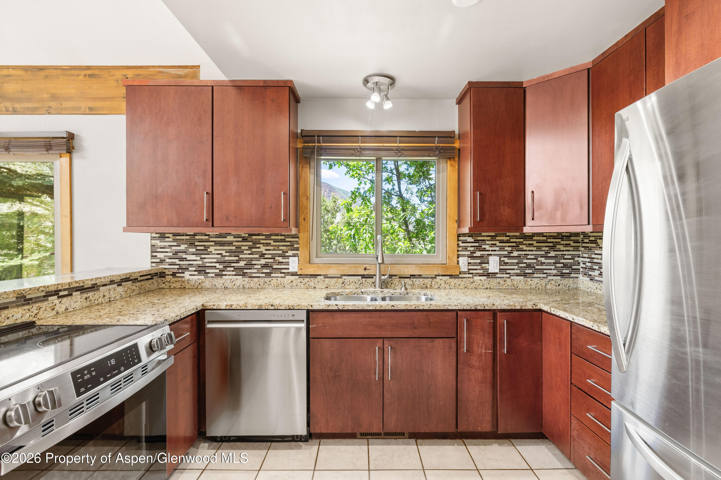 514 Echo Street Property Photo 9