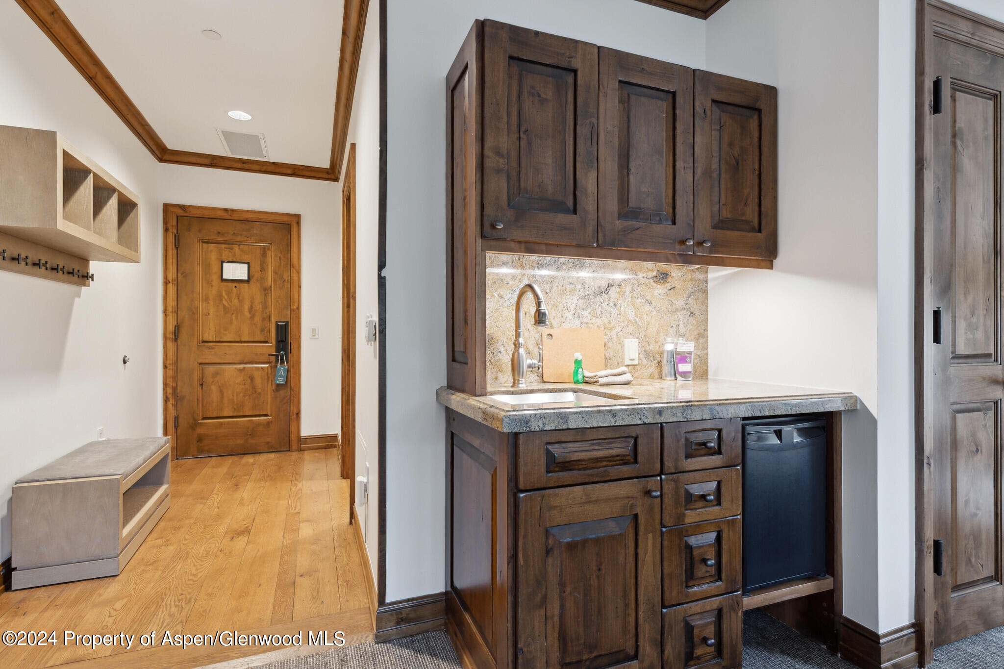 415 E Dean St., Unit 28 Property Photo 18