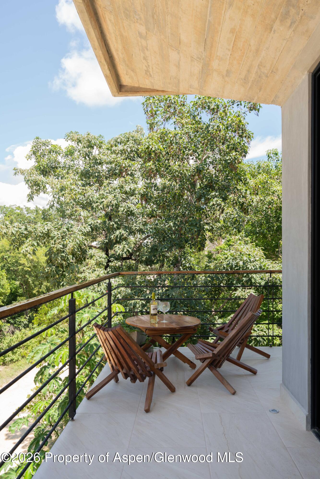 0002 C. 3 Sur Ph3 Property Photo 35