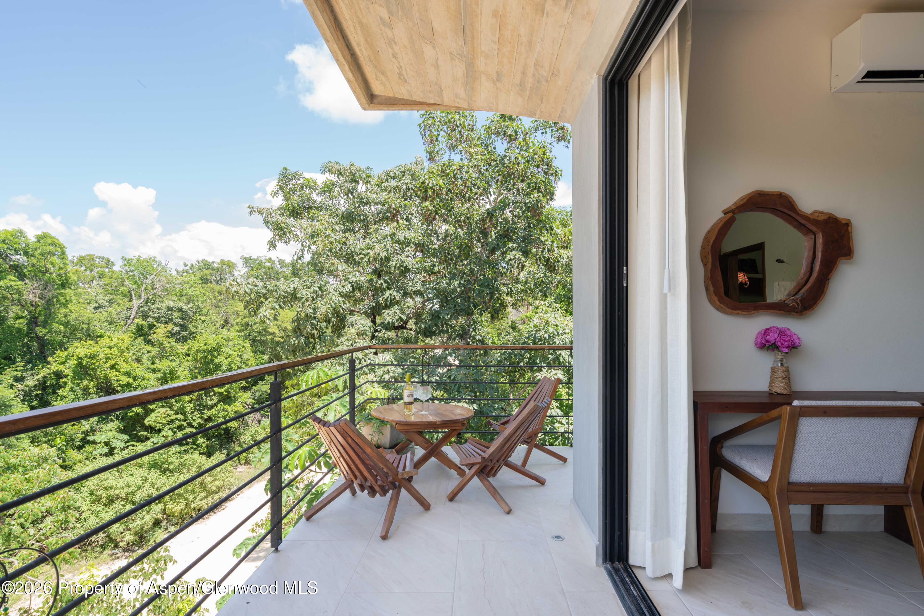 0002 C. 3 Sur Ph3 Property Photo 36
