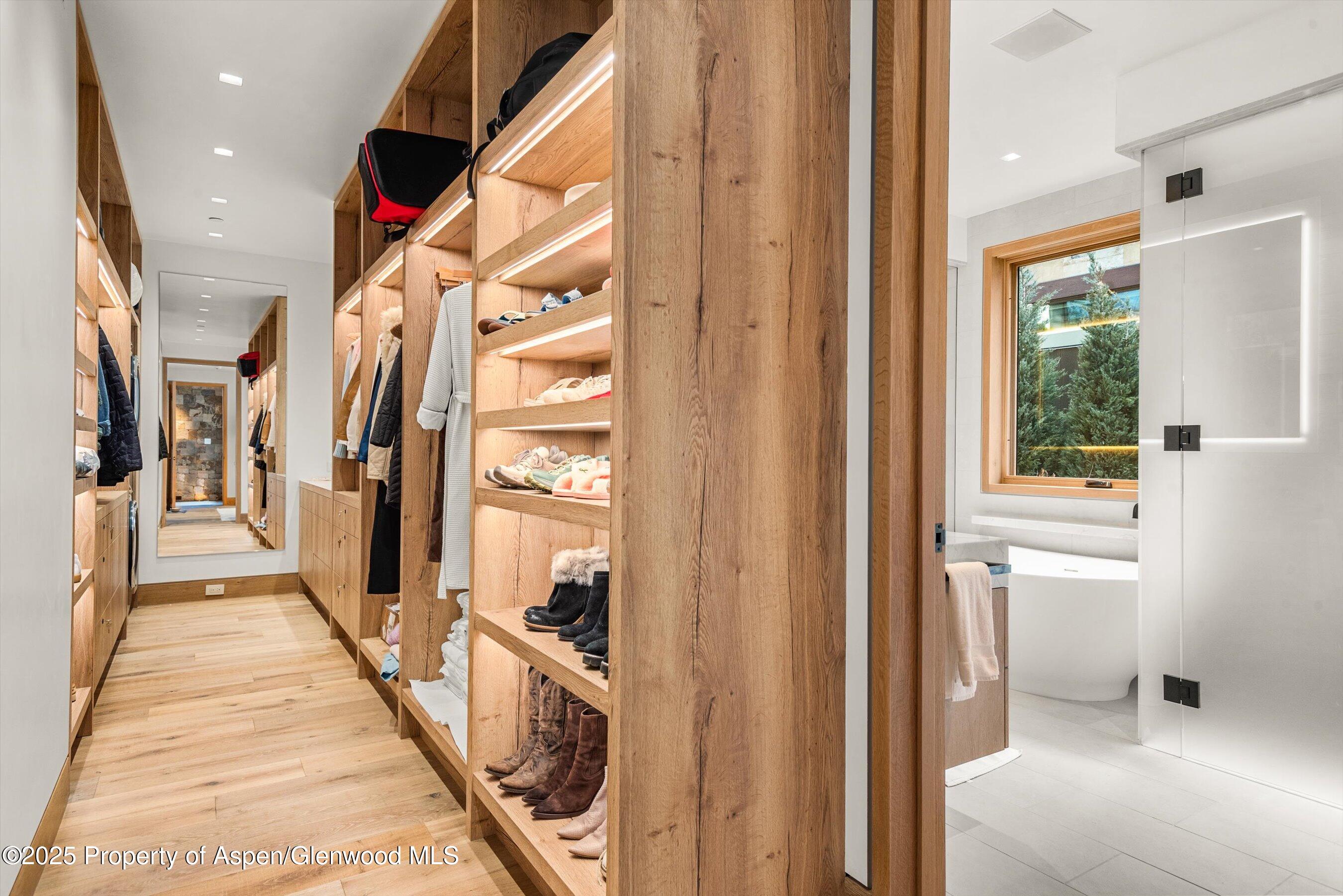 549 Walnut Street Property Photo 23