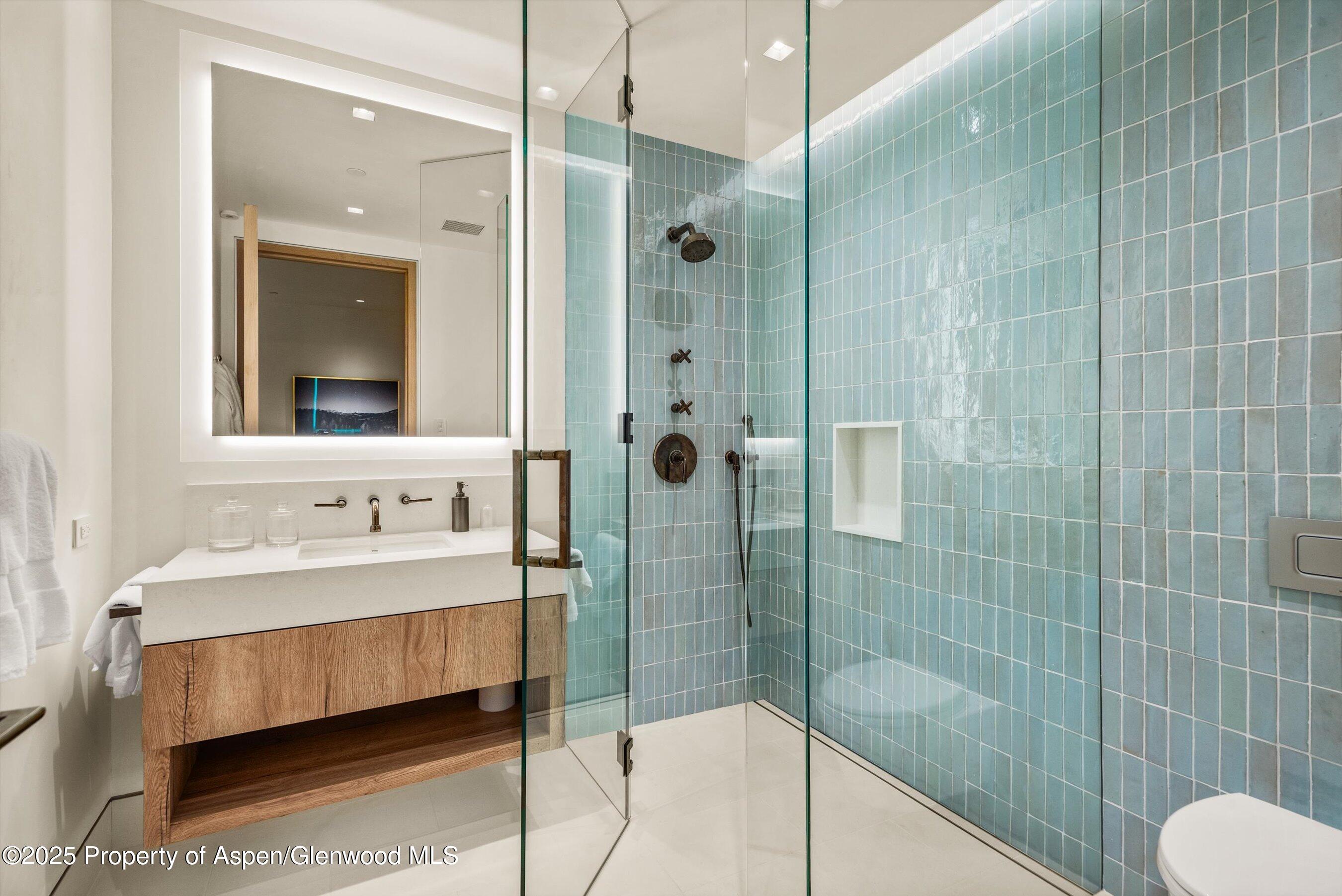 549 Walnut Street Property Photo 31