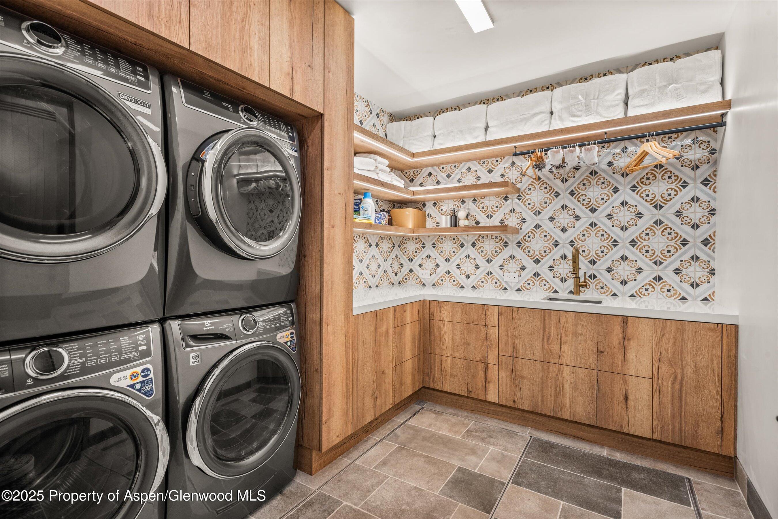 549 Walnut Street Property Photo 39