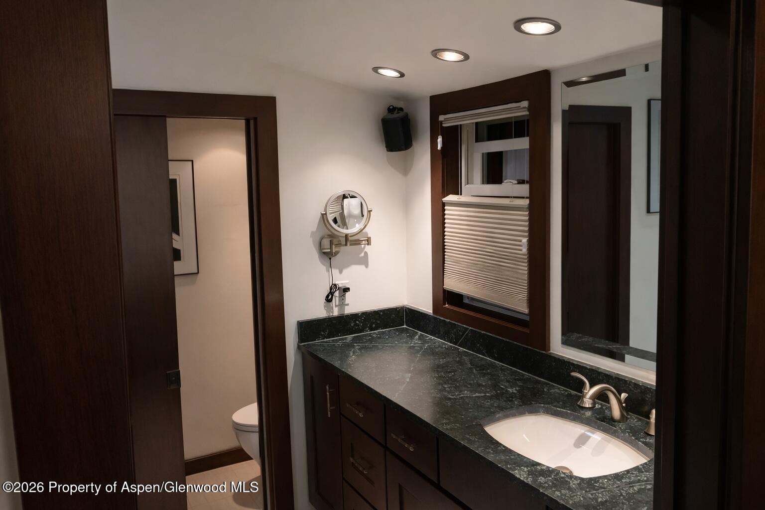 409 Park Circle 2 Property Photo 13