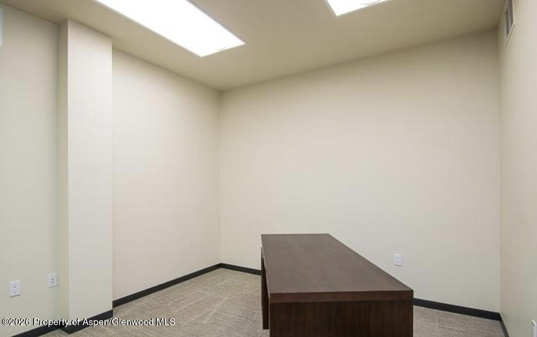 625 E Main Street 204 Property Photo 13