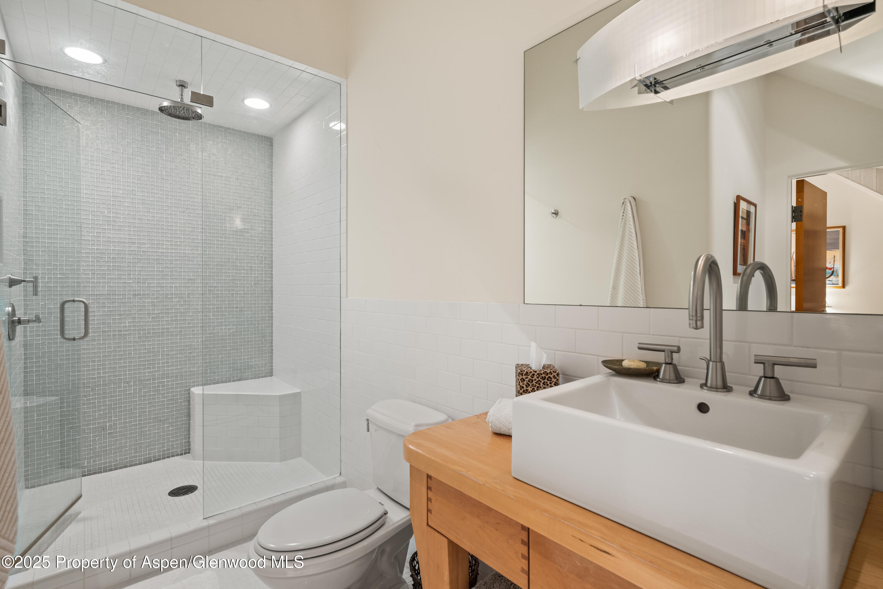256 Twining Flats Road Property Photo 18