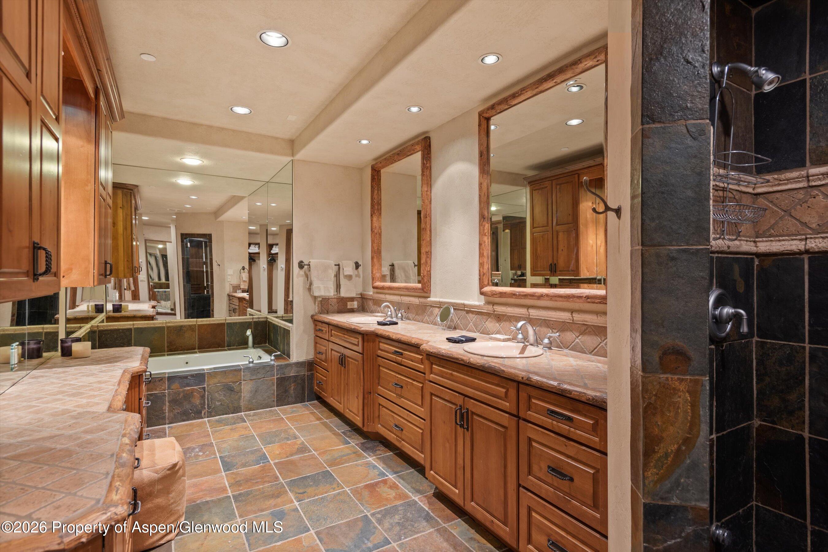 395 Silverlode Drive Property Photo 31