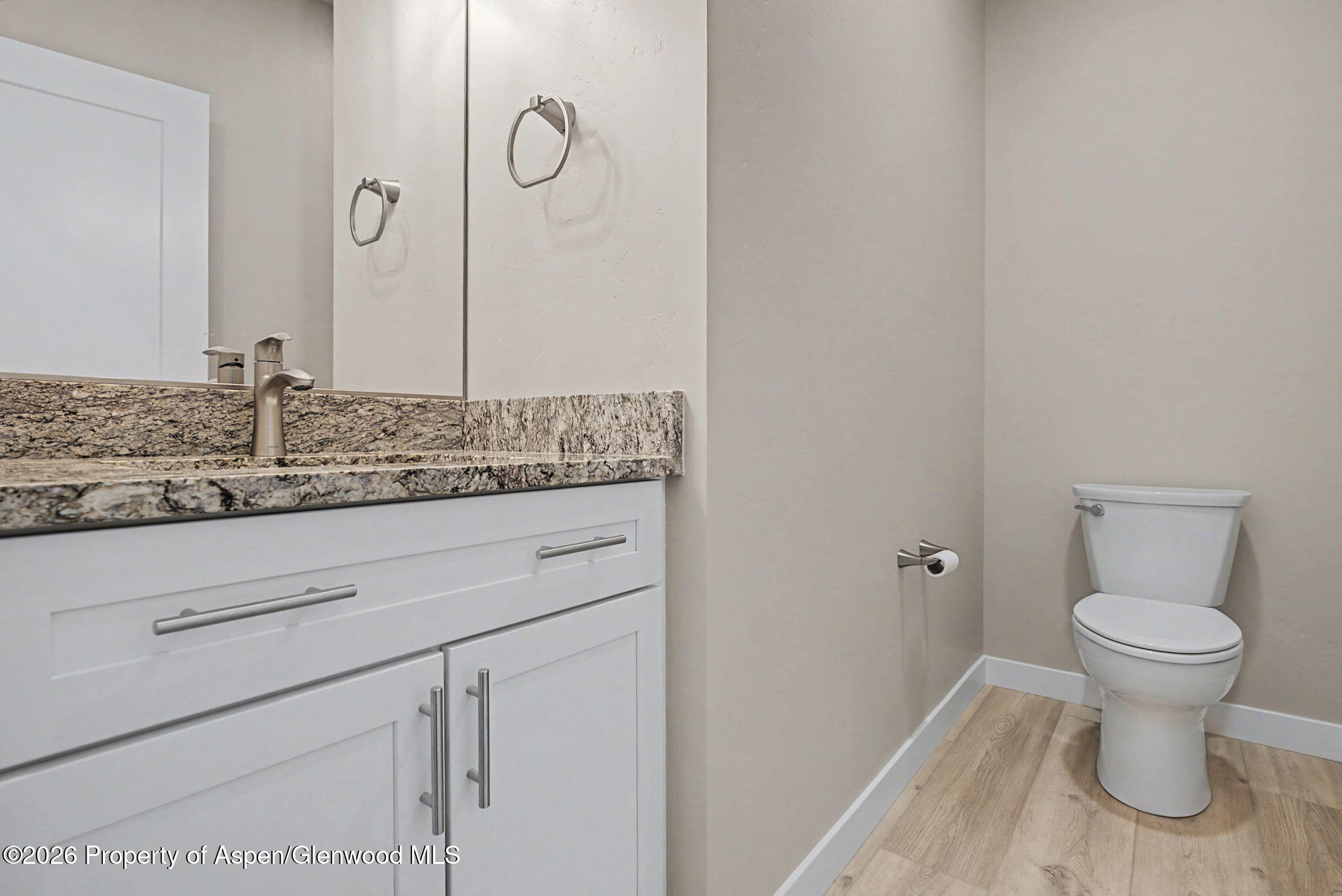 950 Se Fairway Drive Property Photo 16