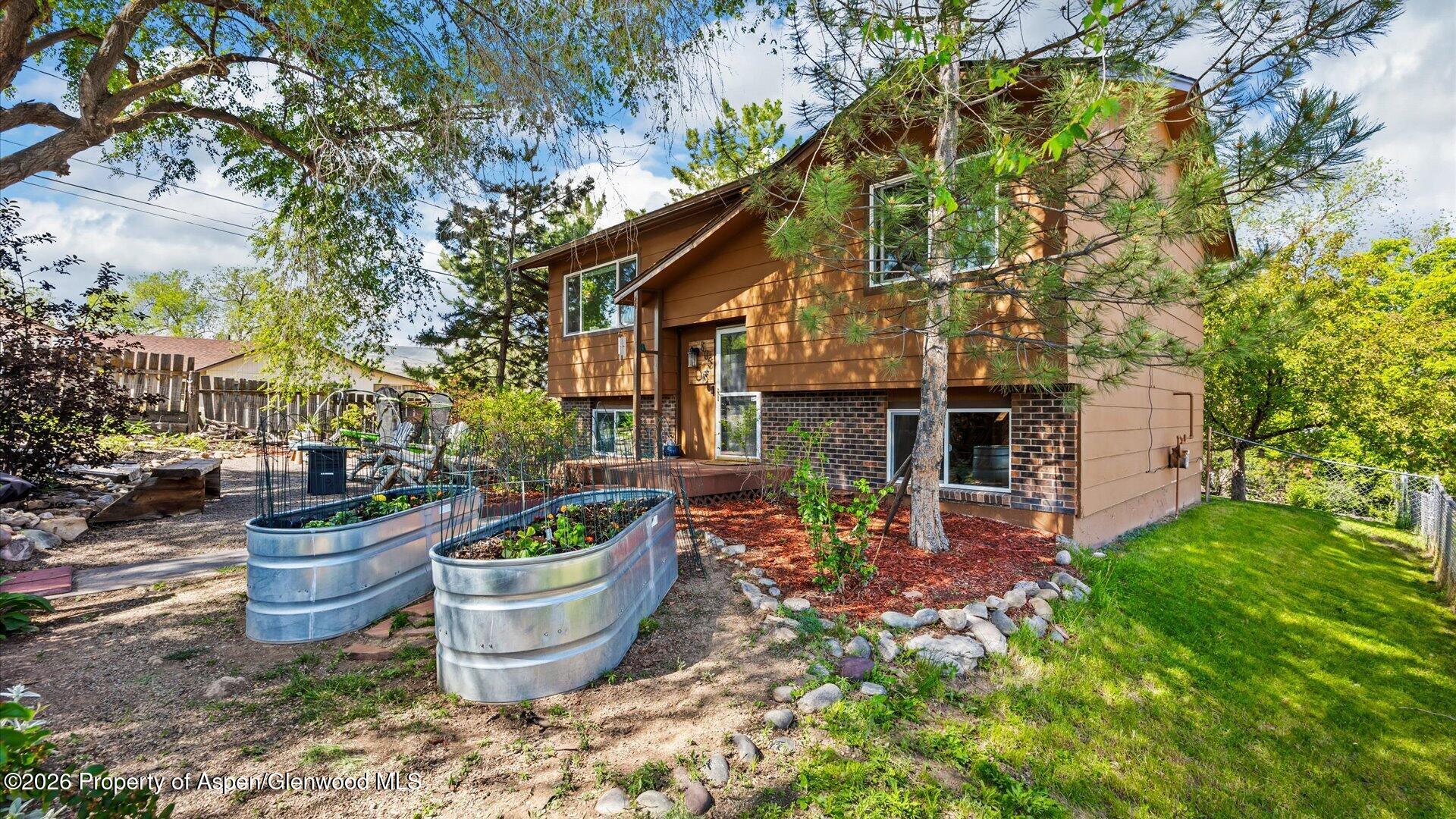 805 Munro Avenue Property Photo 5