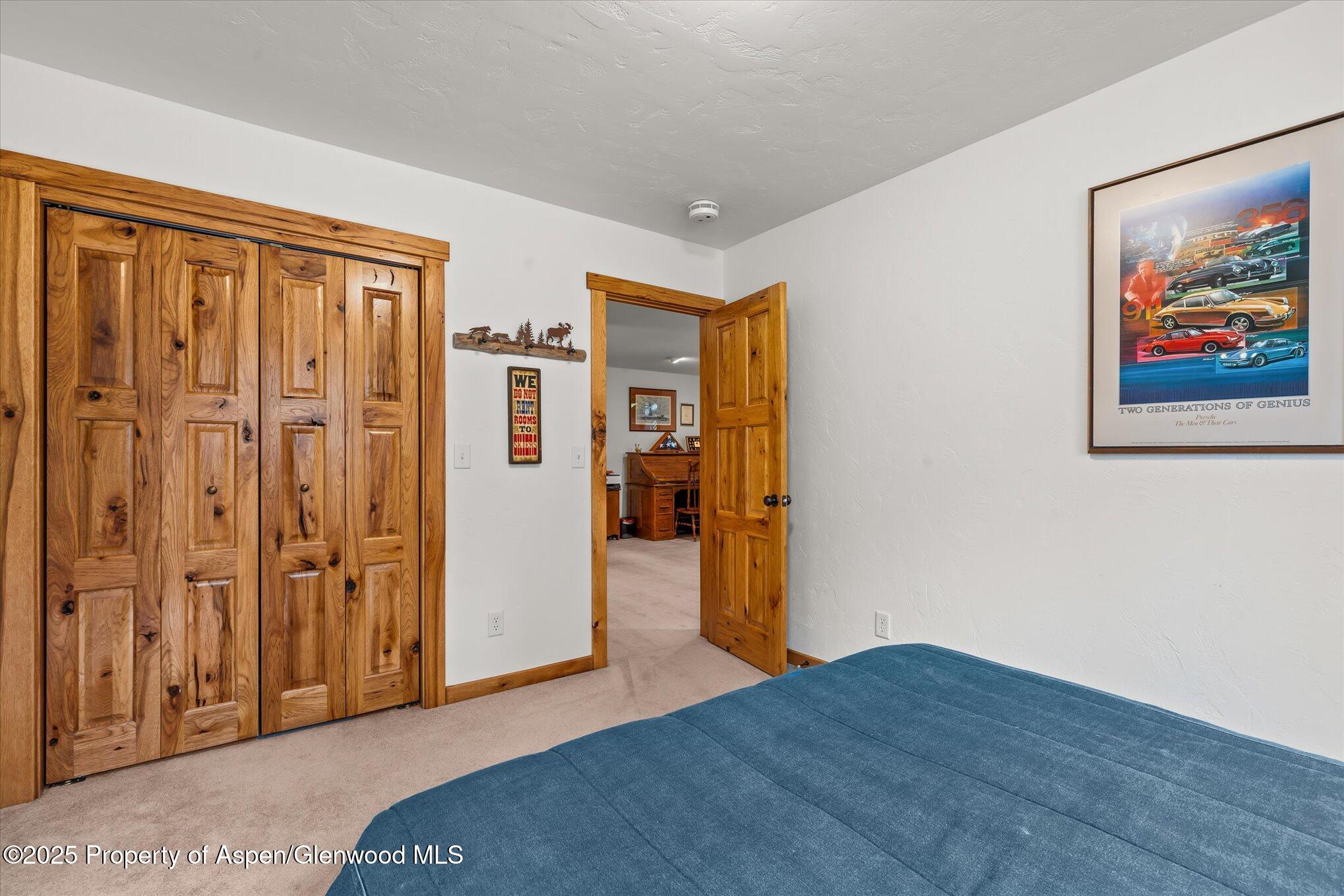 1088 Longview Circle 1 Property Photo 35