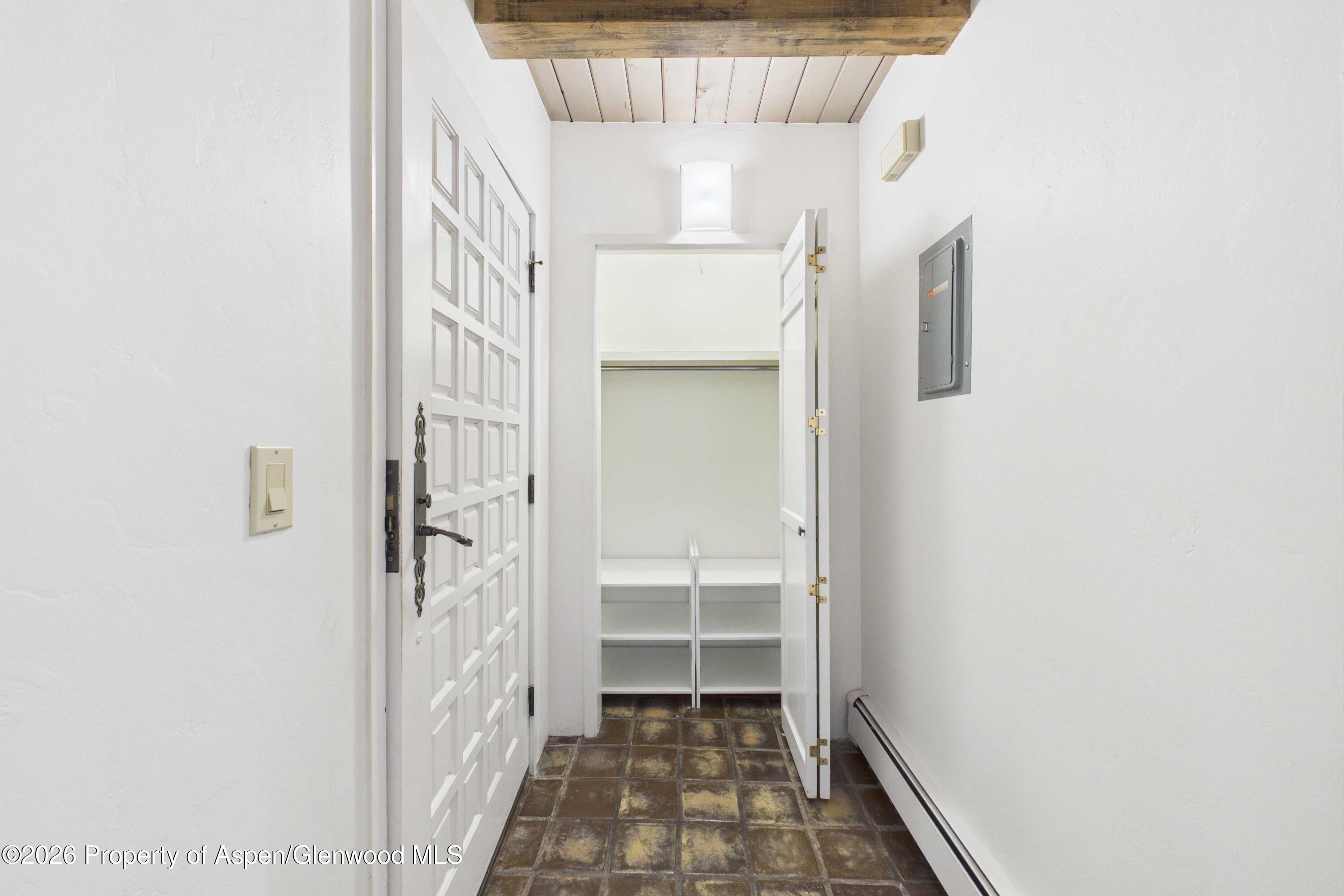 651 S Monarch Street 104 Property Photo 16