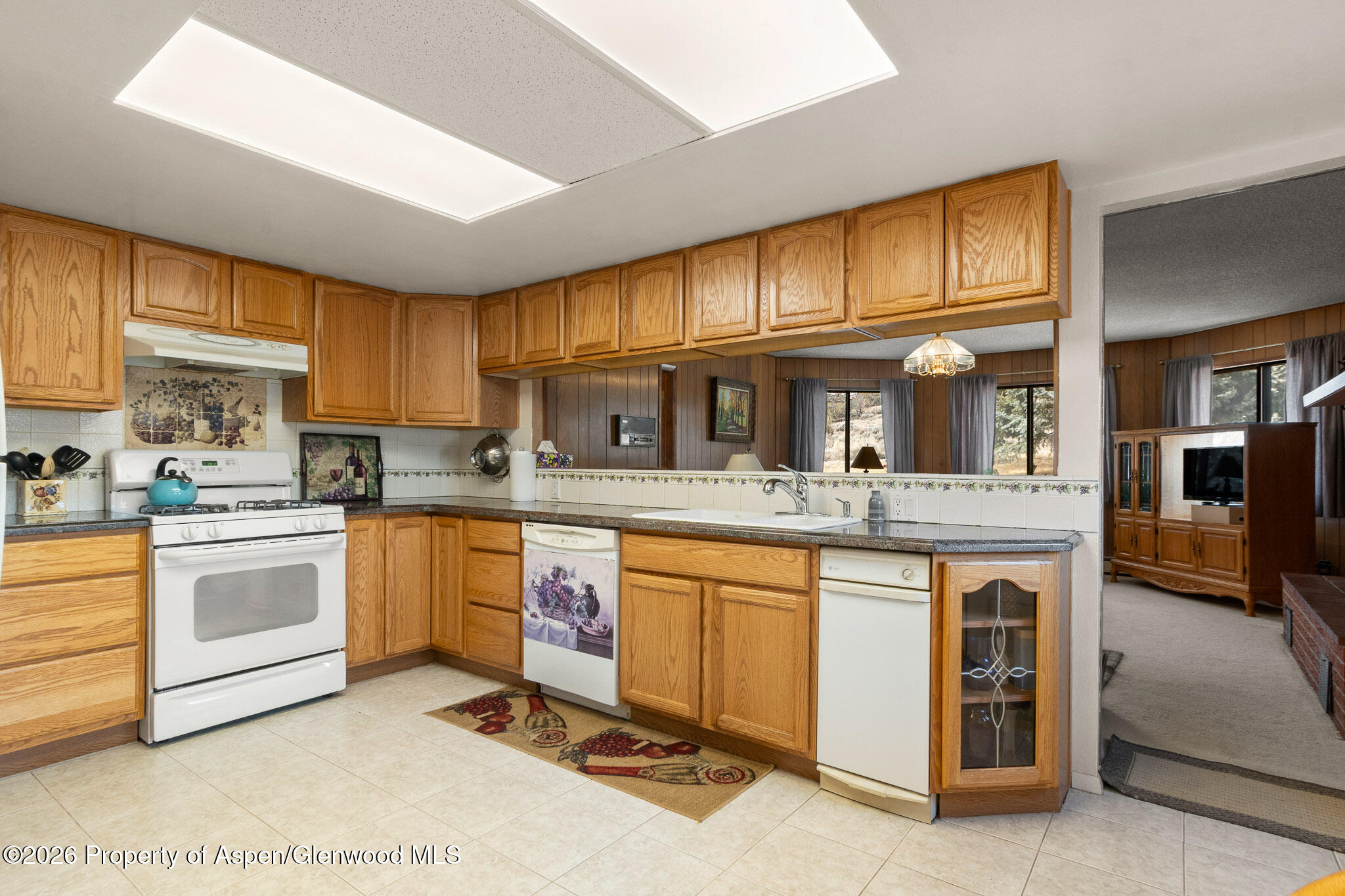284 Panoramic Drive Property Photo 8
