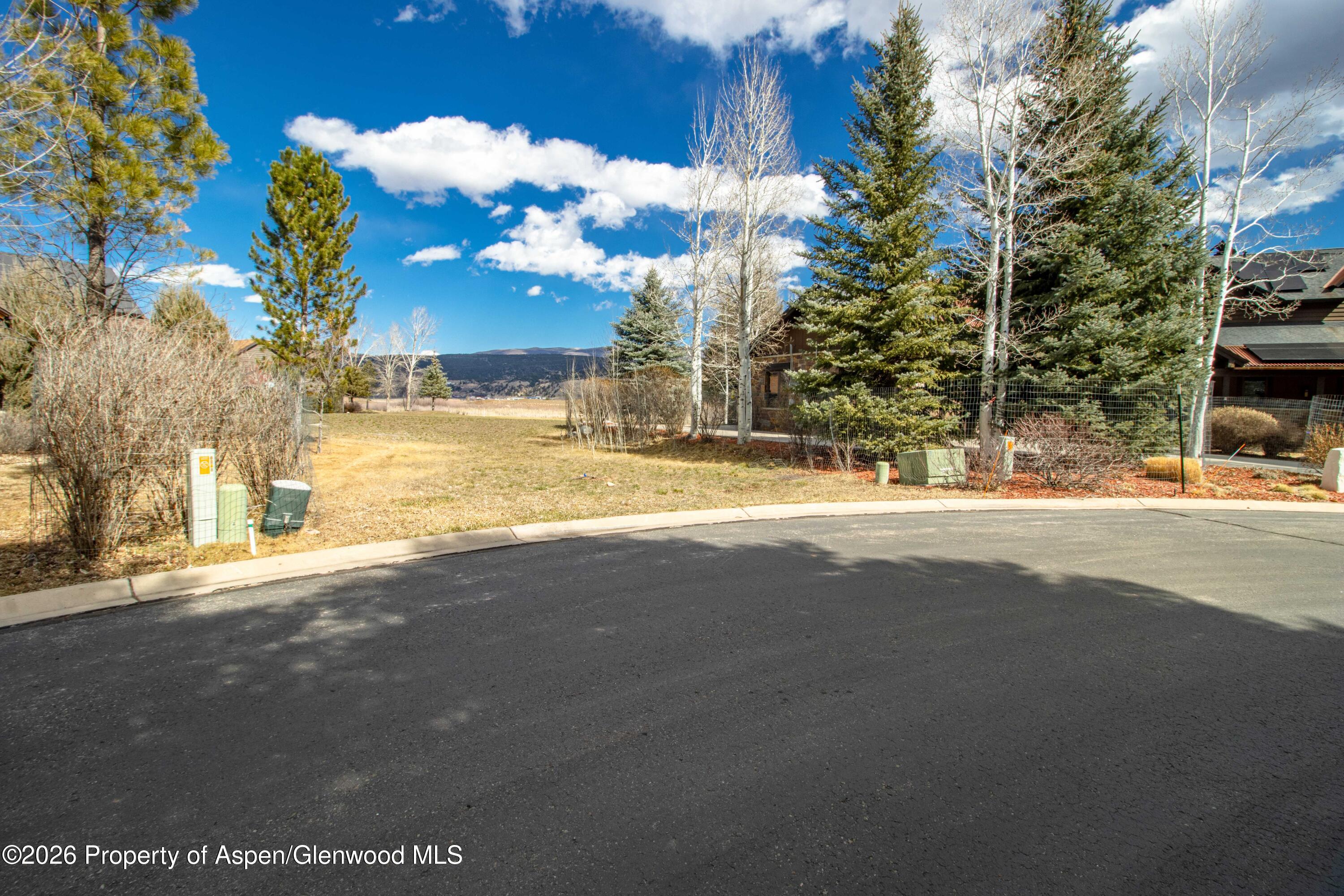 28 Spring Loop Property Photo 3