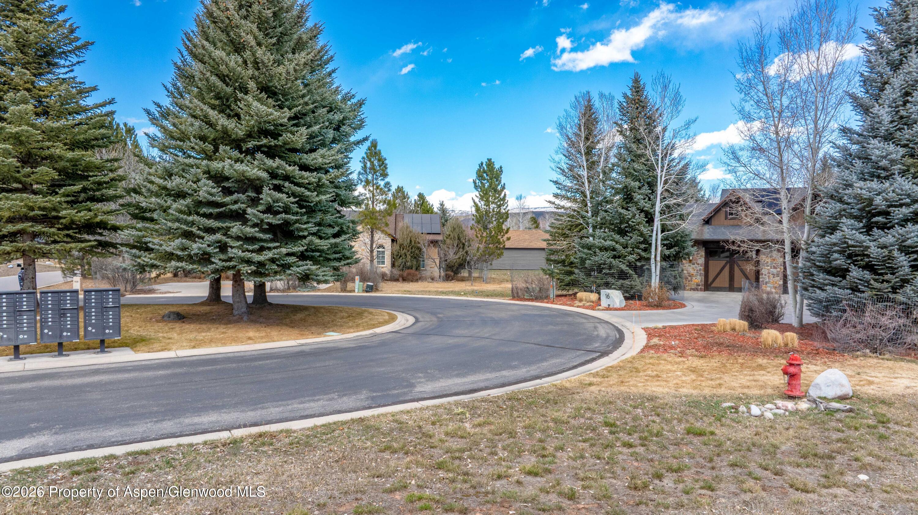 28 Spring Loop Property Photo 16