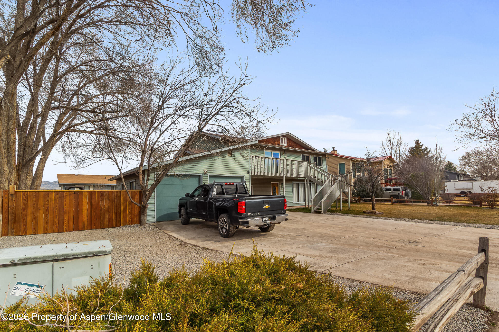 824 W 5th Street Property Photo 3