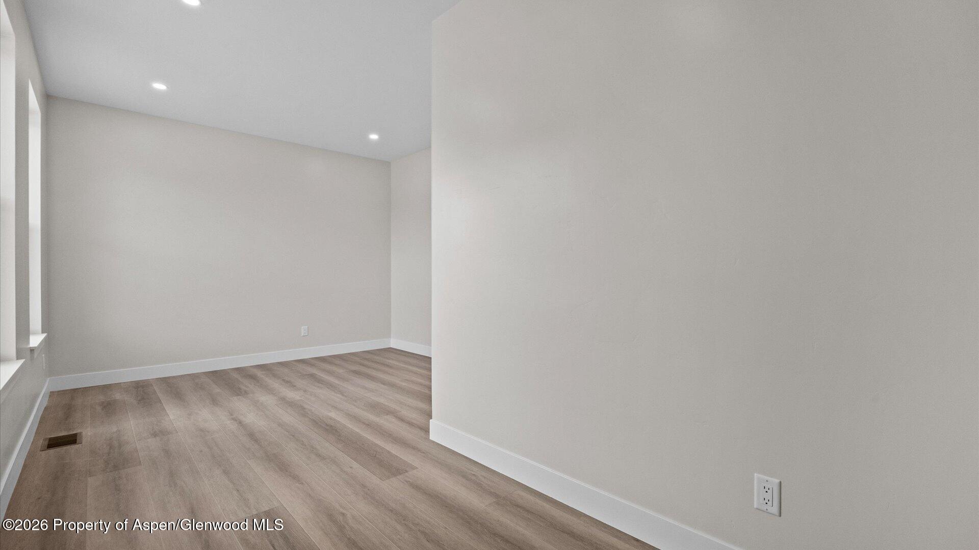 1384 Munro Avenue Property Photo 18