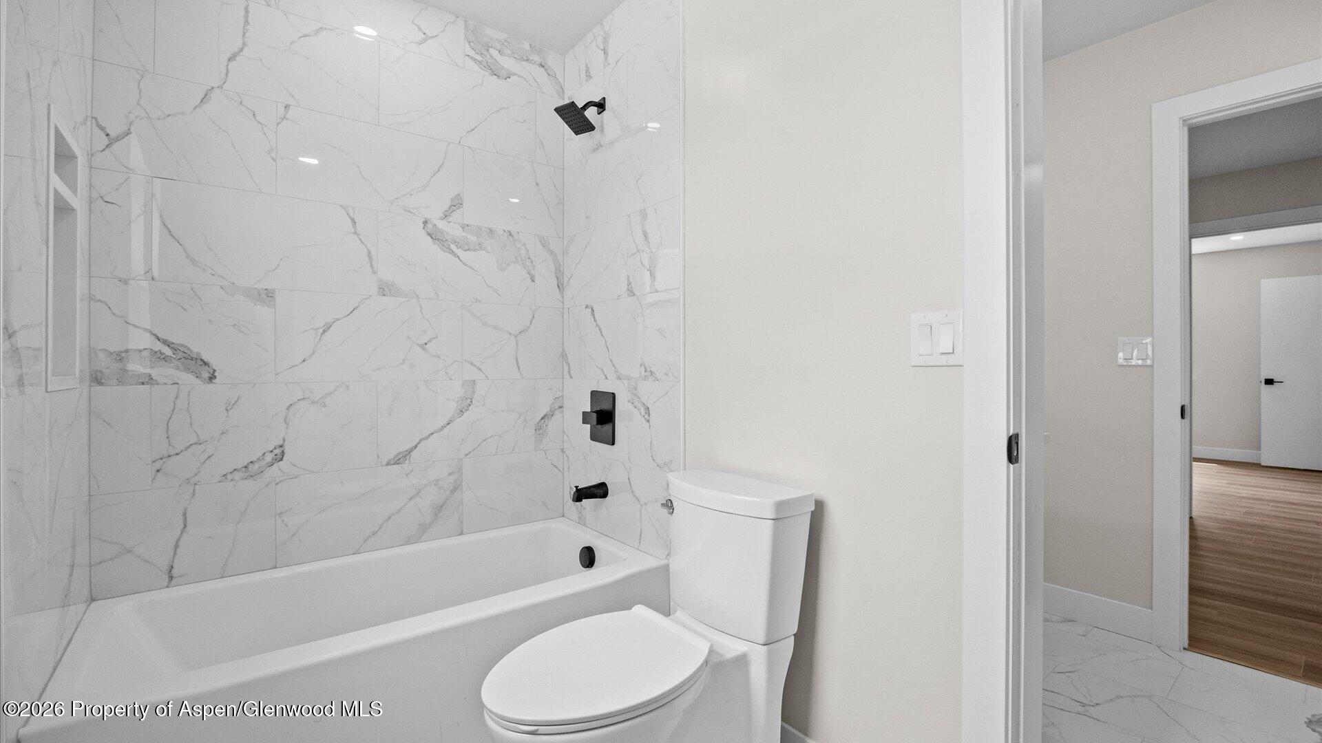1384 Munro Avenue Property Photo 35