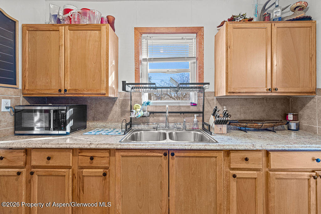 604 Tucker Street Property Photo 12
