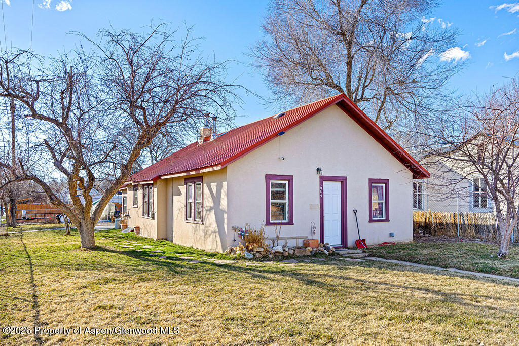 604 Tucker Street Property Photo 27