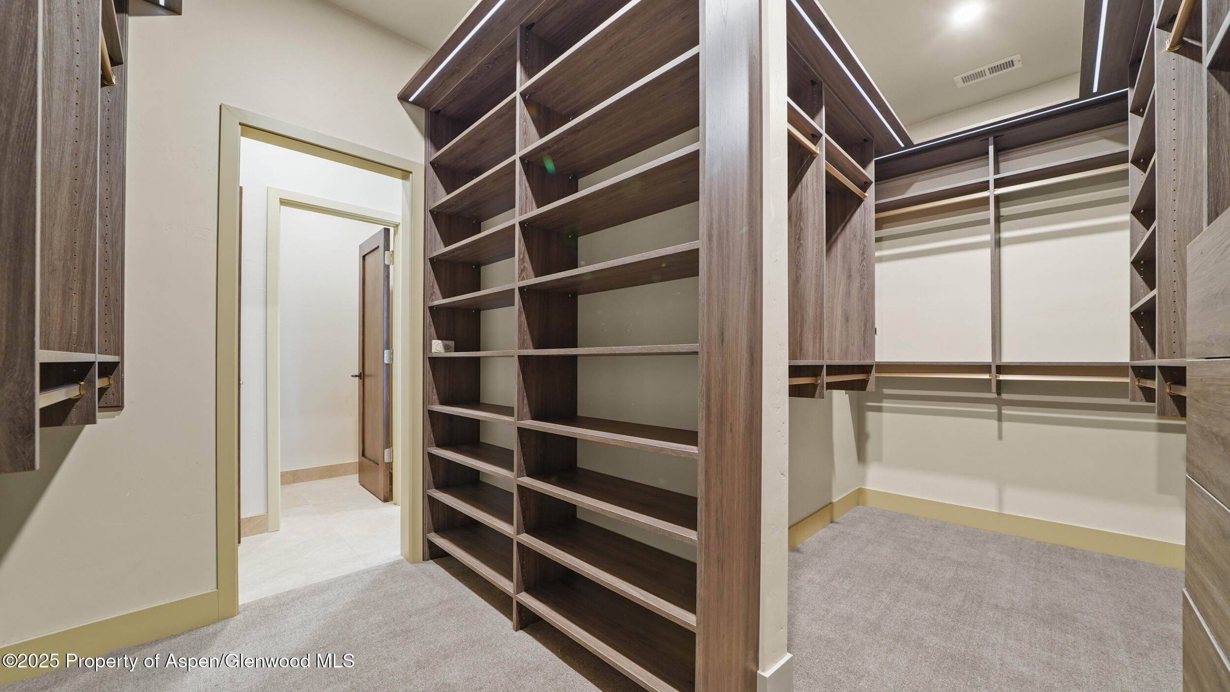 148 Laird Lane Property Photo 14