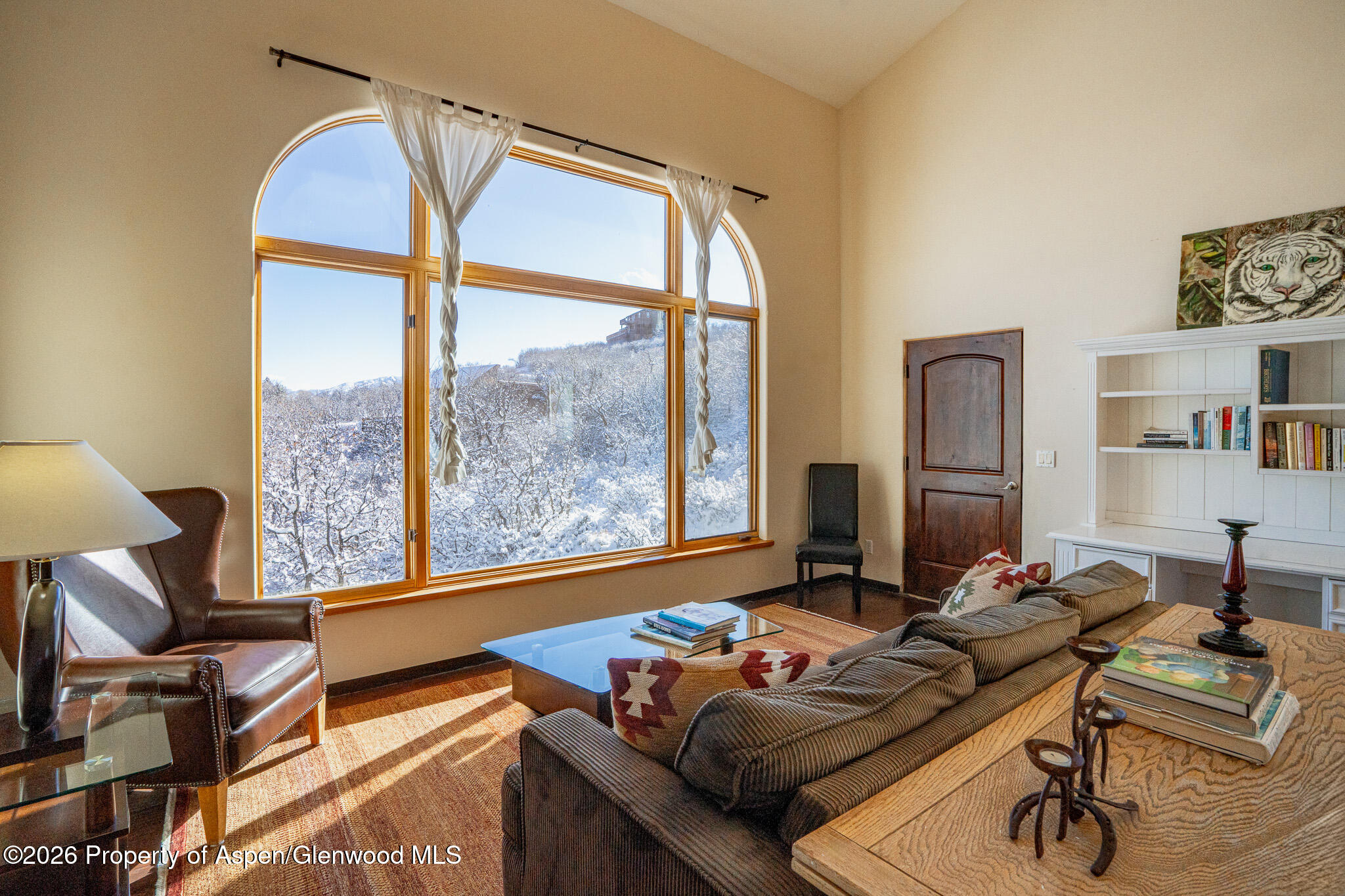 2310 Juniper Hill Drive Property Photo 4