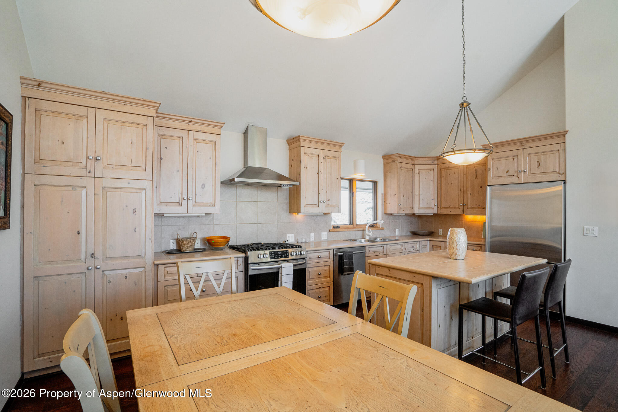 2310 Juniper Hill Drive Property Photo 10