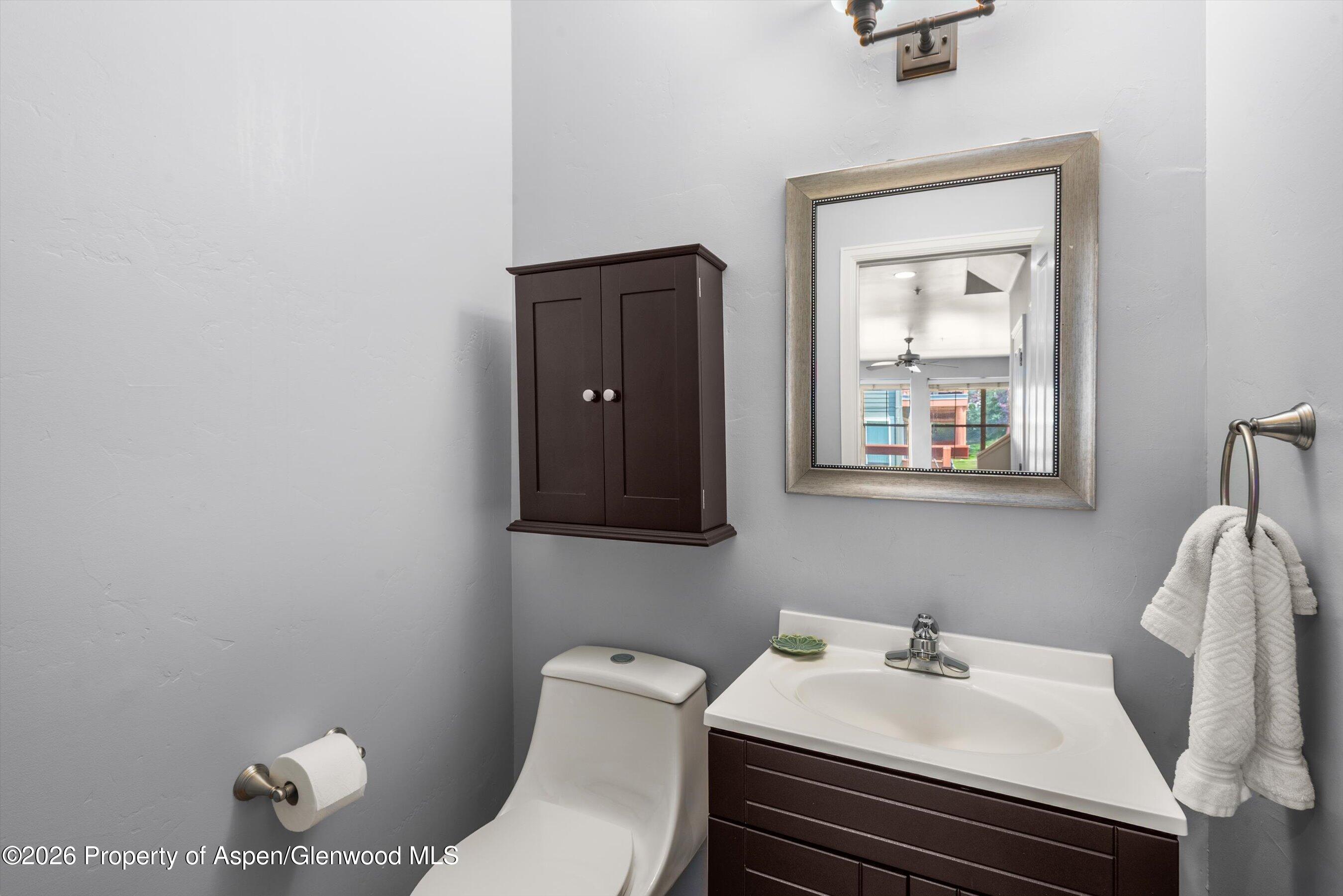 548 Evans Court Property Photo 36