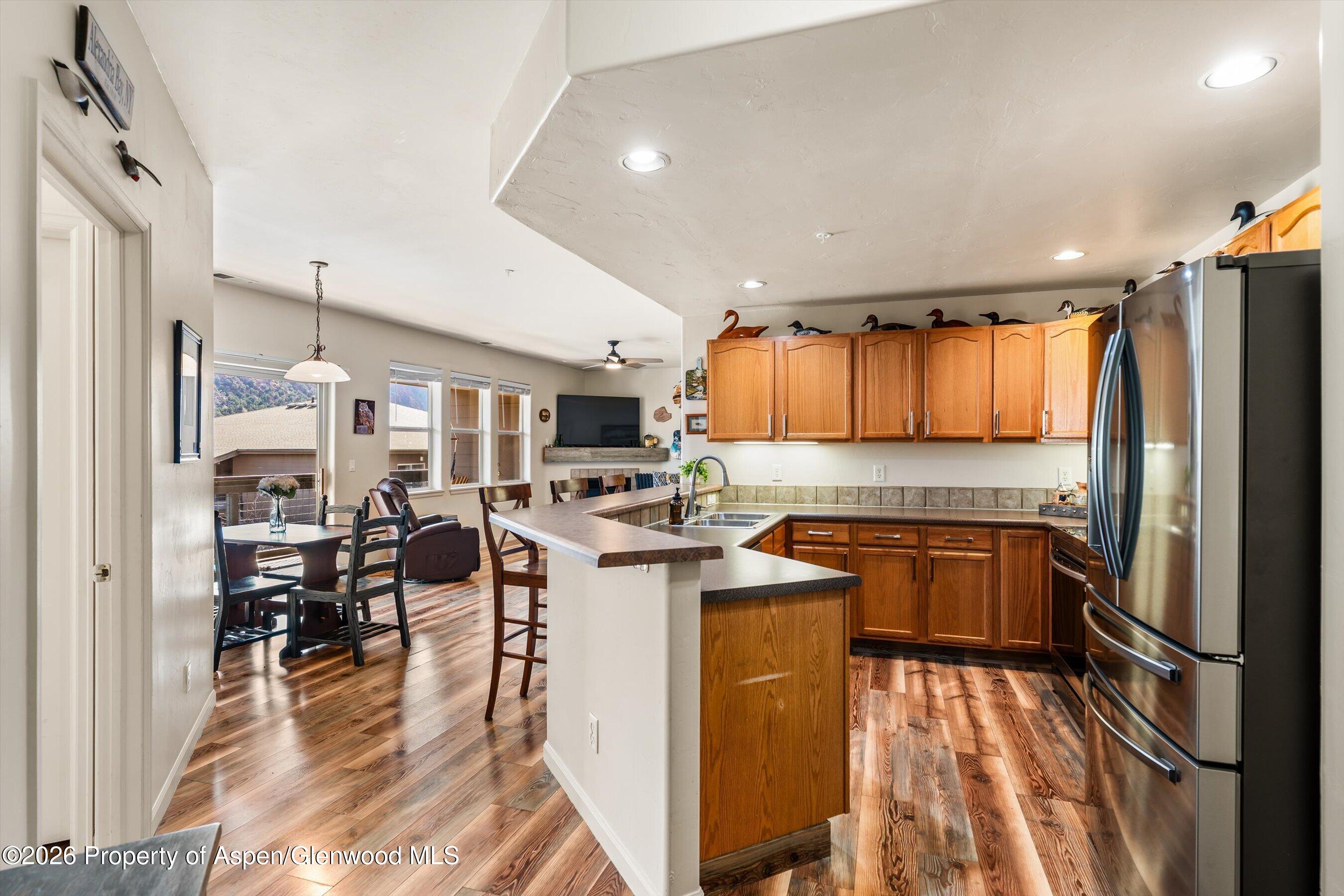 2701 Midland Avenue #811 Property Photo 1