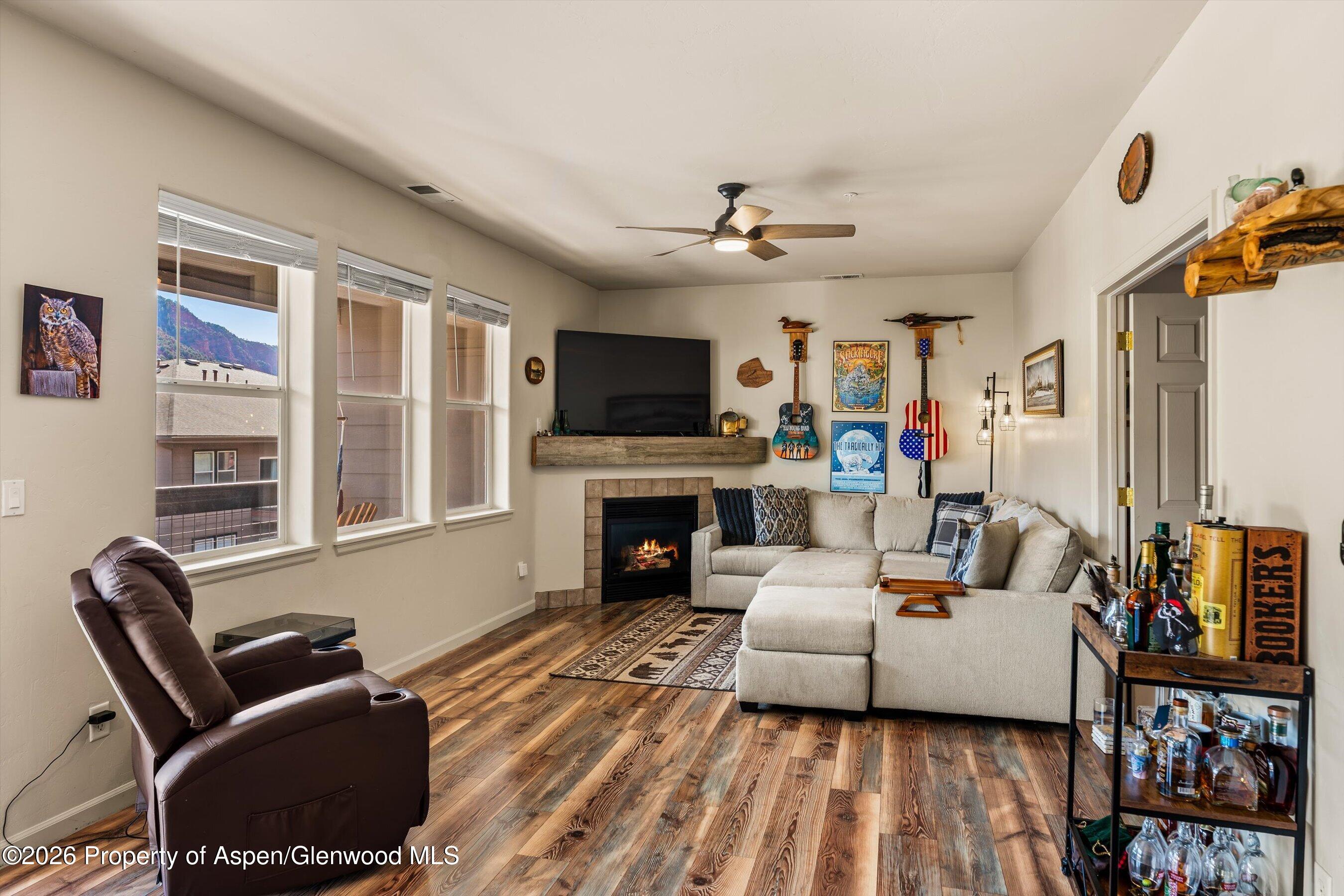 2701 Midland Avenue #811 Property Photo 7