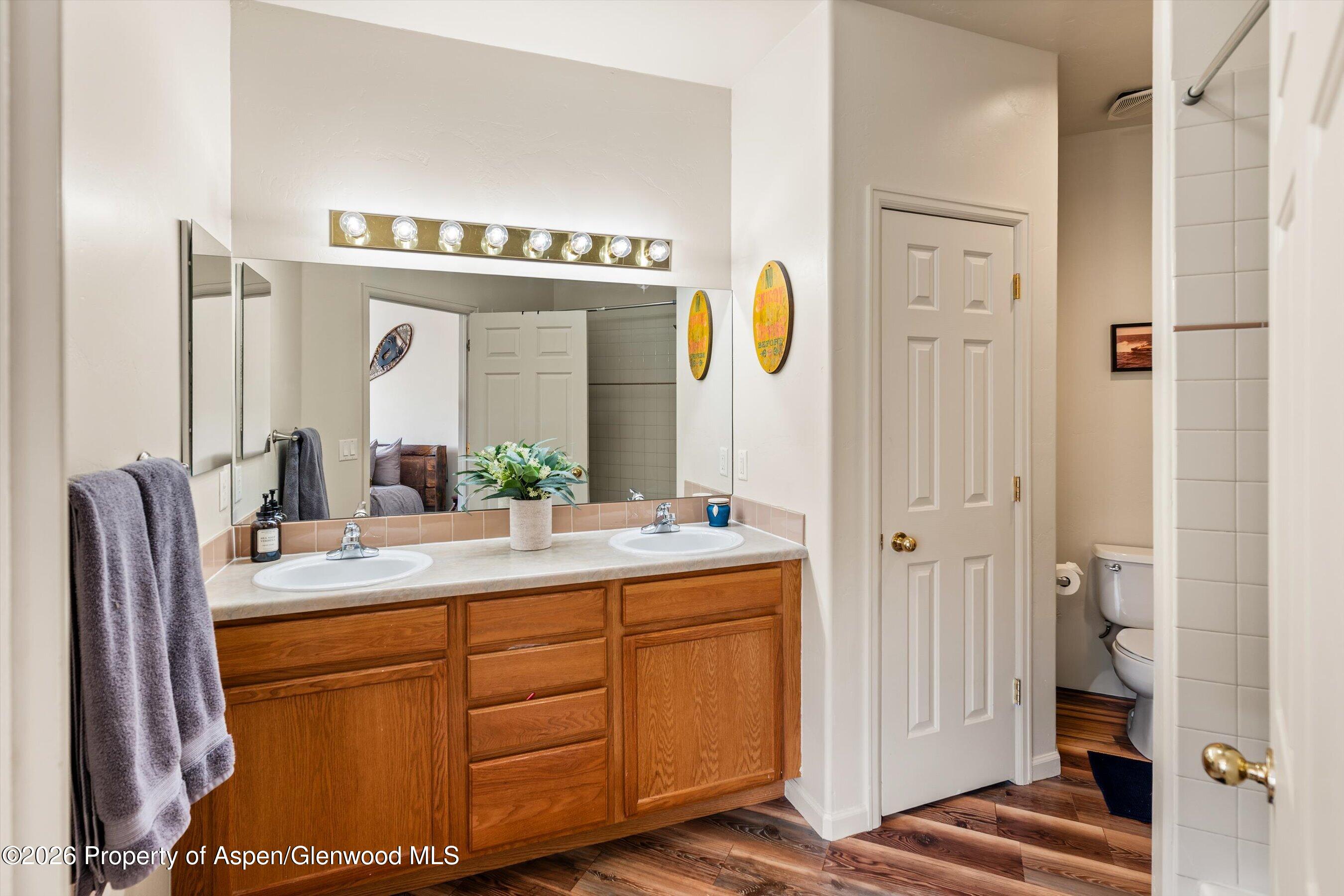 2701 Midland Avenue #811 Property Photo 13