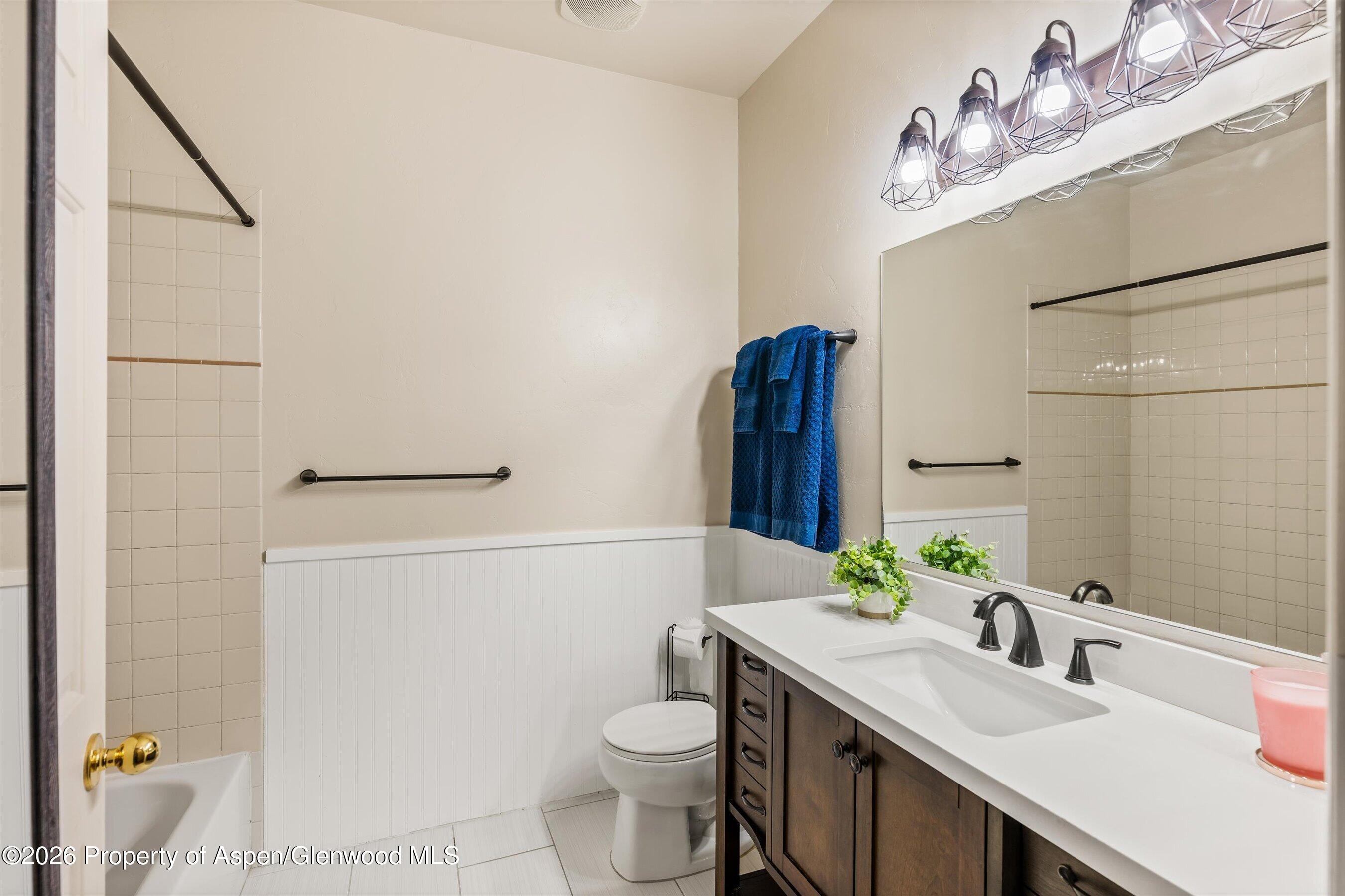 2701 Midland Avenue #811 Property Photo 15