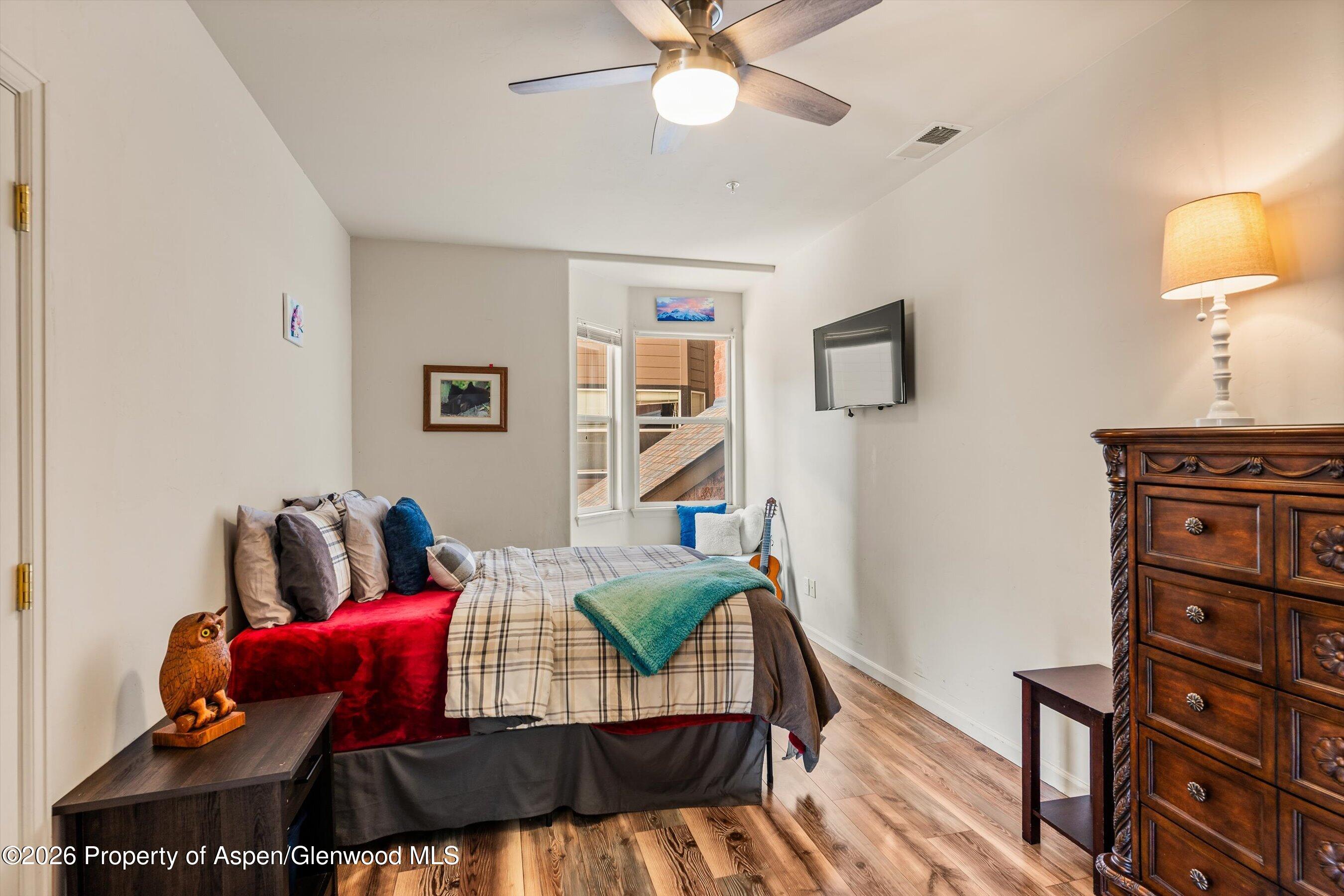 2701 Midland Avenue #811 Property Photo 16