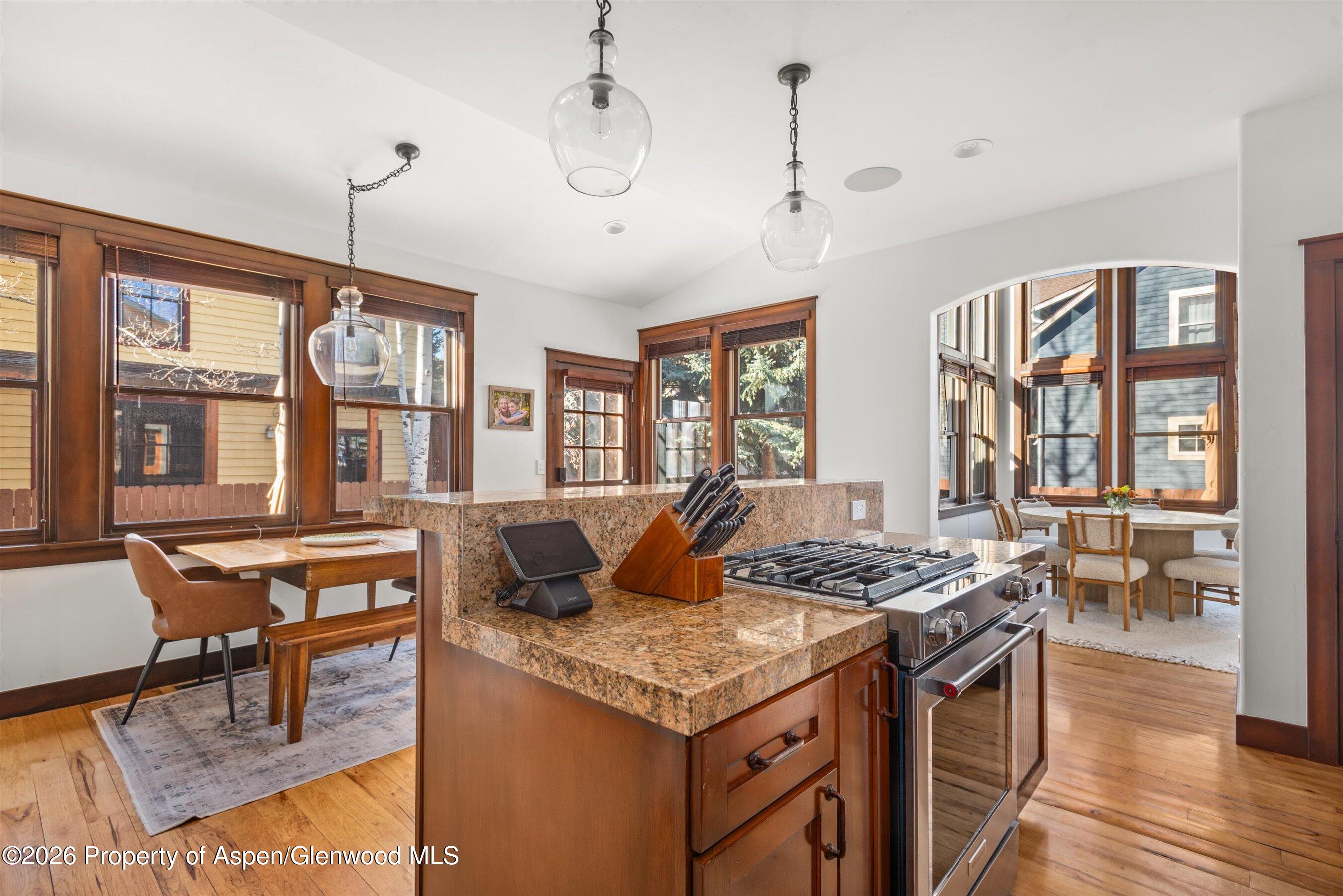 410 Meadow Court Property Photo 14